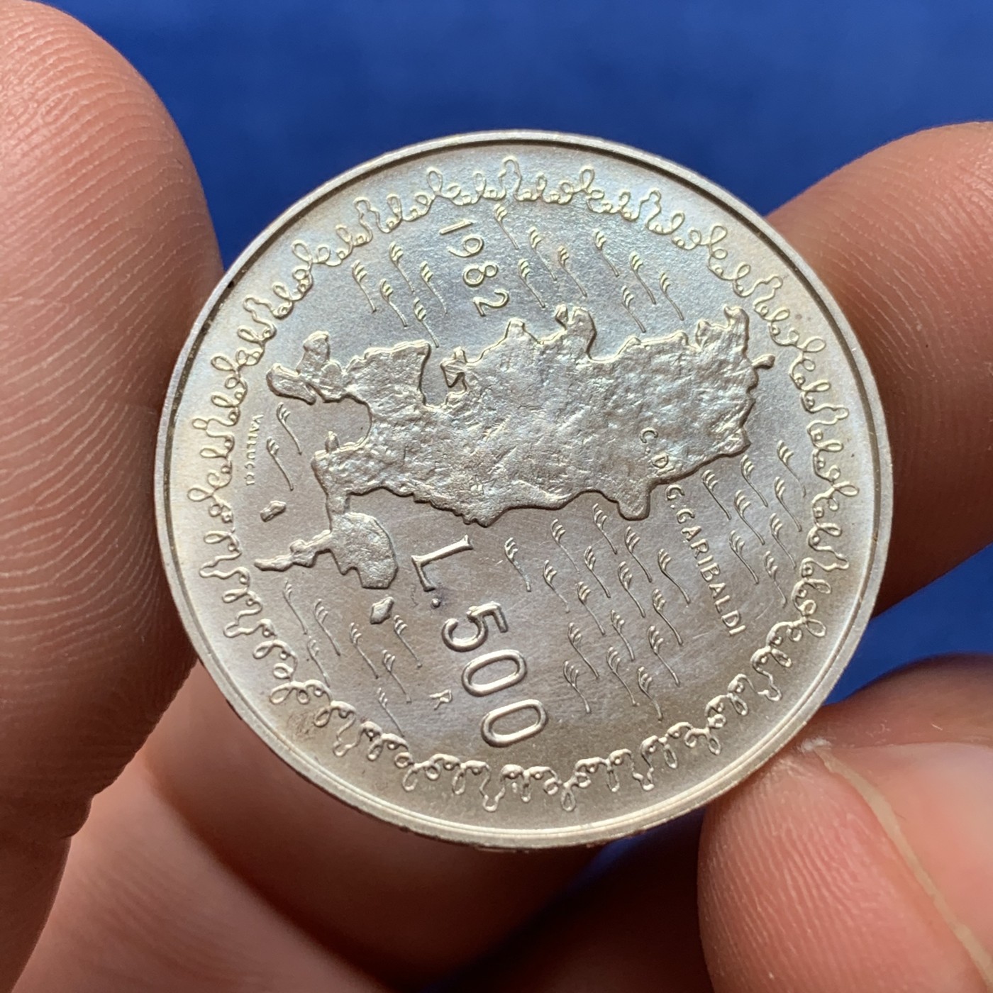 《竞宝斋》第189场-周日，周一 2场 (全场包邮) 1982年意大利副首相朱塞佩•加里波第逝世100周年纪念全新500里拉银币