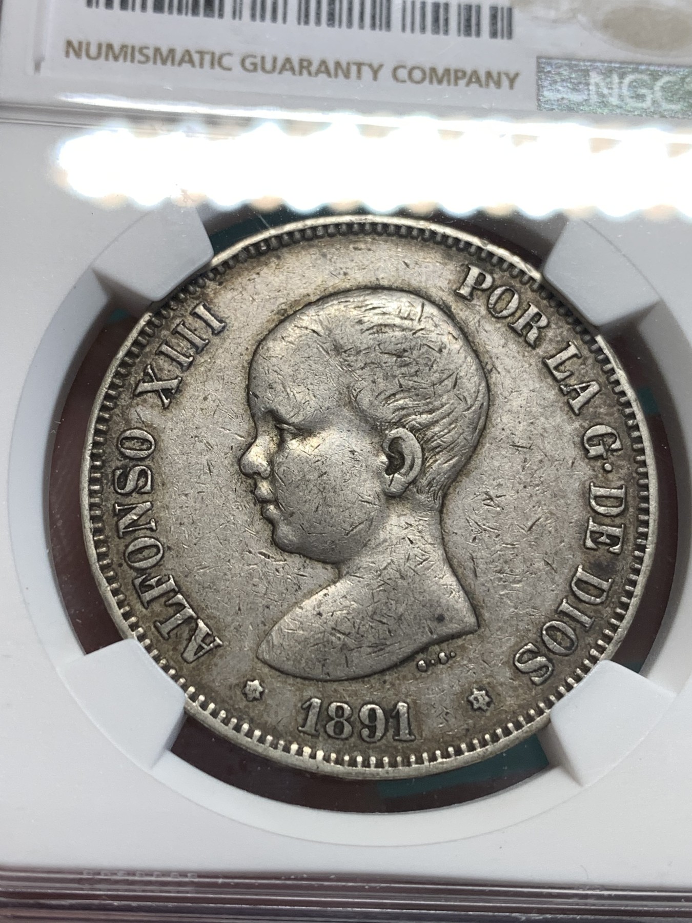 《竞宝斋》第189场-周日，周一 2场 (全场包邮) NGC-XF40 西班牙1891年 阿方索十三世 5比塞塔双柱大银币 状态好