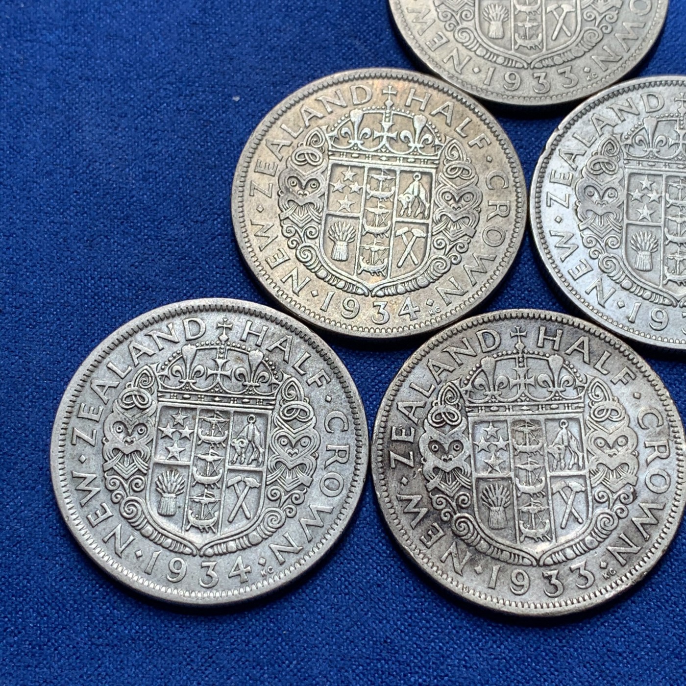 《竞宝斋》第189场-周日，周一 2场 (全场包邮) 6枚一组 新西兰半克朗银币