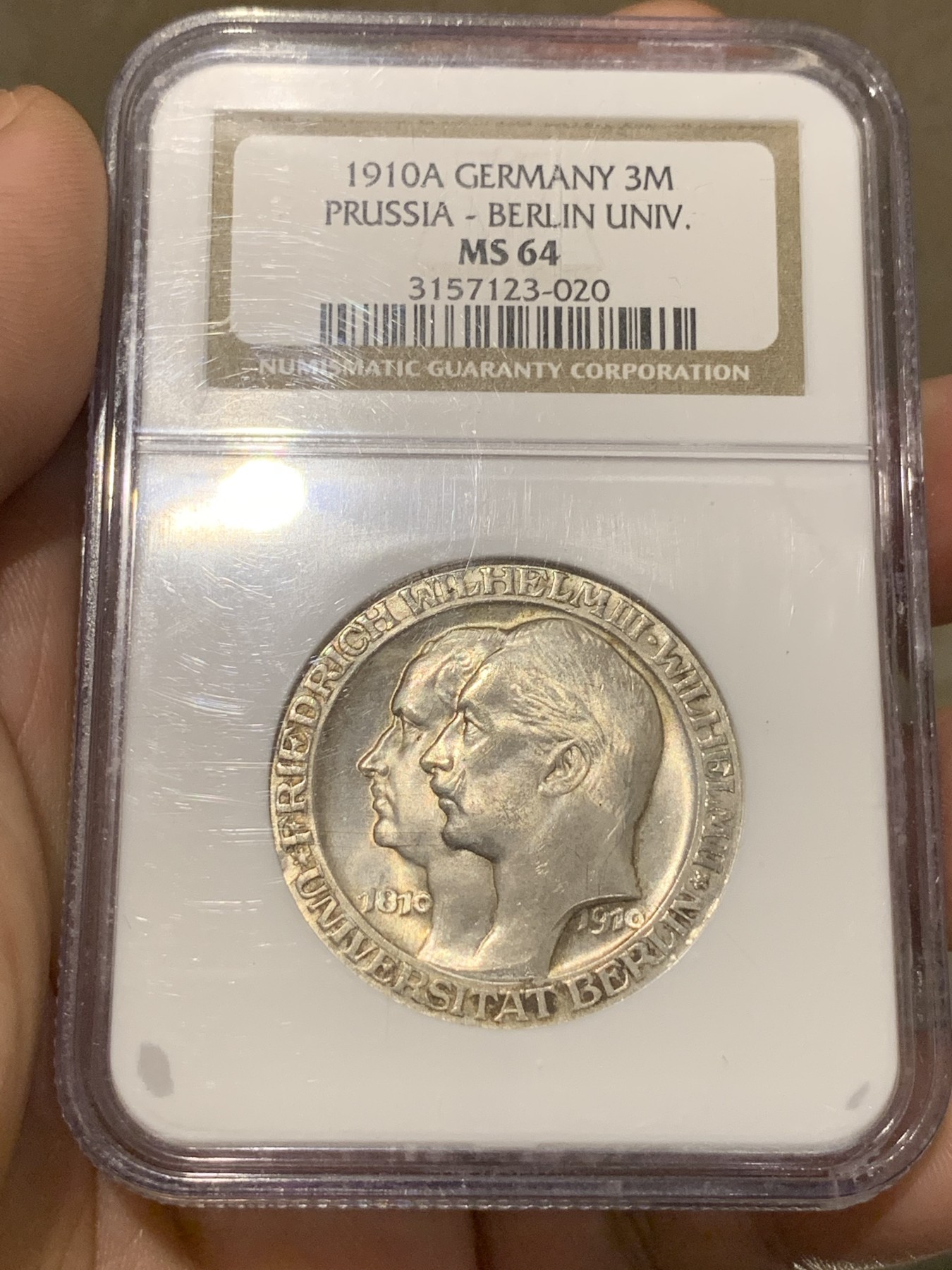 《竞宝斋》第189场-周日，周一 2场 (全场包邮) NGC-MS64 德国普鲁士 1910年 柏林大学3马克银币 较少见 老盒难得