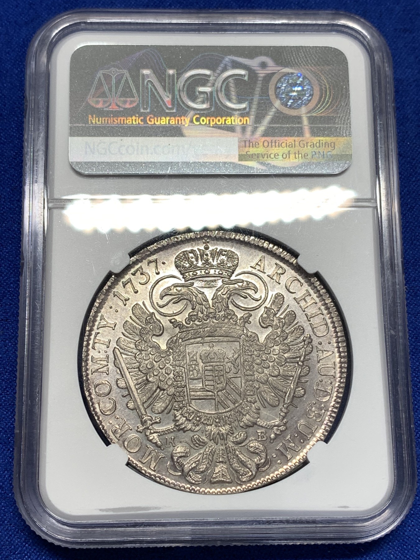 《竞宝斋》第189场-周日，周一 2场 (全场包邮) 冠军分 NGC-MS62 神圣罗马帝国 查理六世 1737年1泰勒银币 匈牙利版 PL感明显！ 名家旧藏，淡金包浆，有精制感，实物极美！匈牙利系列大涨，好品极难得，比同时期奥地利少太多。不可错过