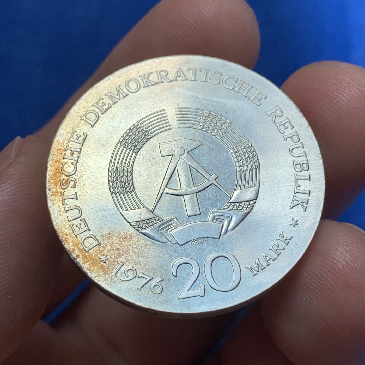 《竞宝斋》第189场-周日，周一 2场 (全场包邮) 德国 东德 1976 民主共和国 20马克银币 状态极好 少见品种