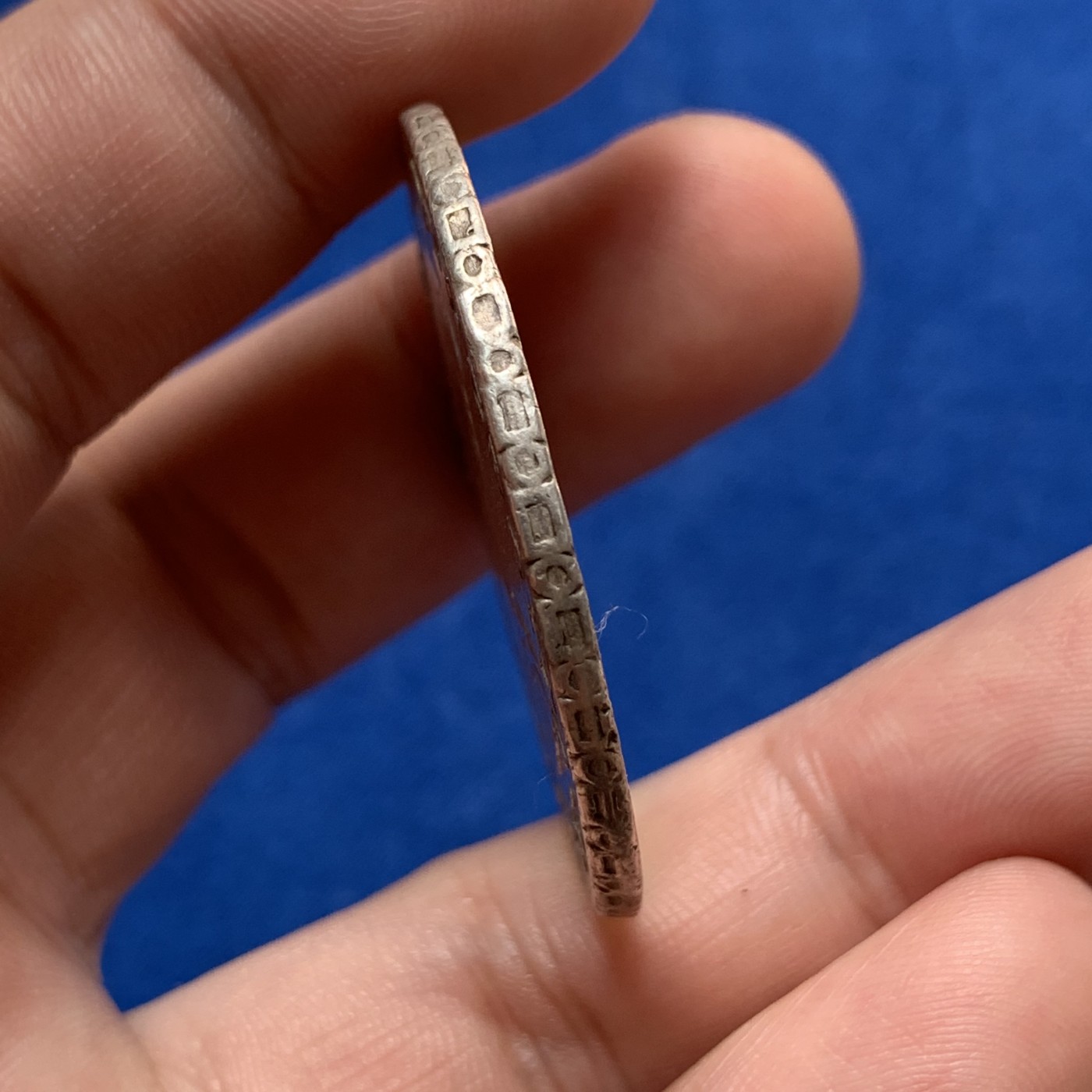 《竞宝斋》第189场-周日，周一 2场 (全场包邮) 1788年秘鲁卡三双柱8R大银币 有复打 带光极美品