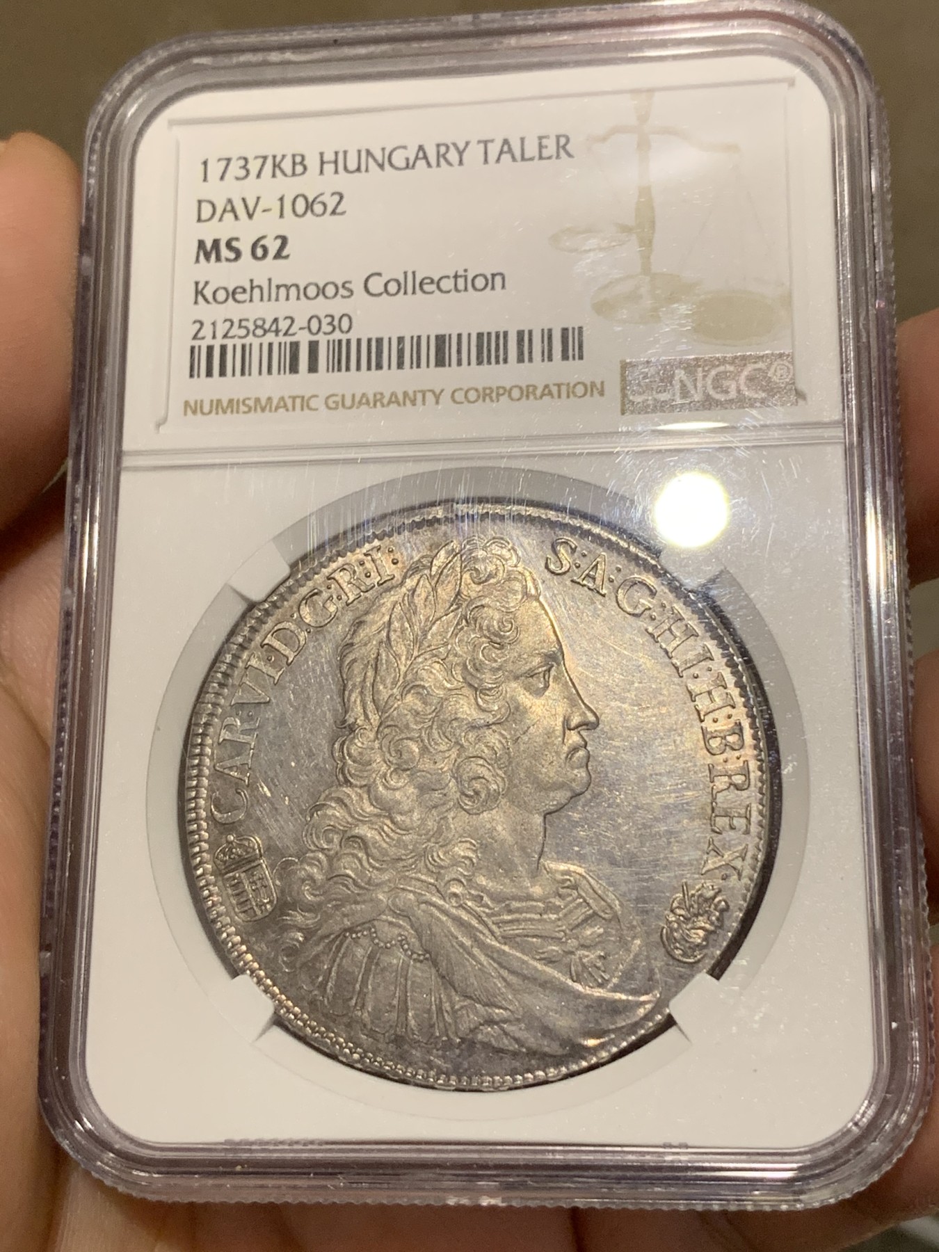 《竞宝斋》第189场-周日，周一 2场 (全场包邮) 冠军分 NGC-MS62 神圣罗马帝国 查理六世 1737年1泰勒银币 匈牙利版 PL感明显！ 名家旧藏，淡金包浆，有精制感，实物极美！匈牙利系列大涨，好品极难得，比同时期奥地利少太多。不可错过