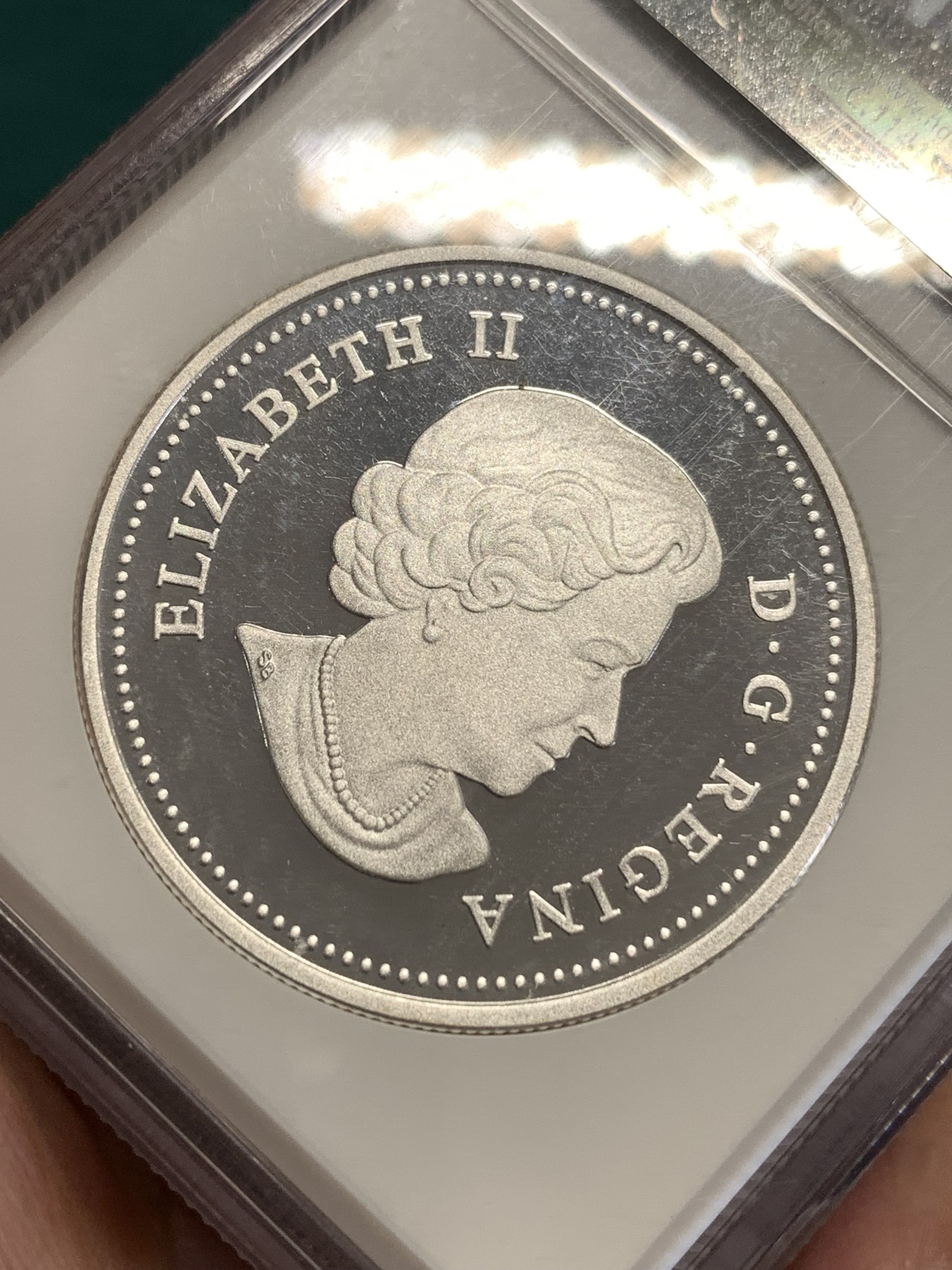 《竞宝斋》第189场-周日，周一 2场 (全场包邮) NGC PF70UC 加拿大2016星空系列彩银镶嵌币31.1g 999银 加厚盒装 满分 发行量八千多枚