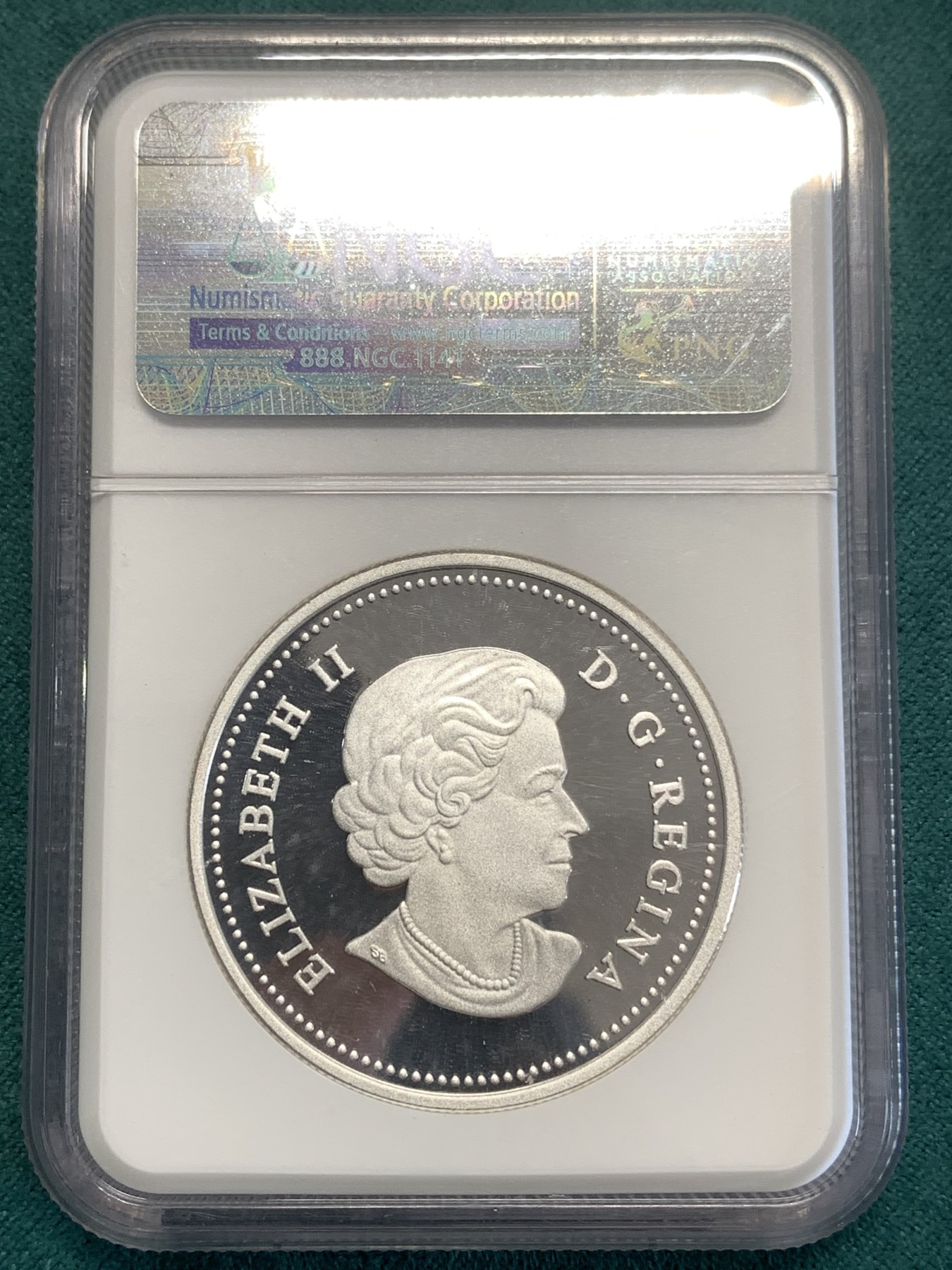 《竞宝斋》第189场-周日，周一 2场 (全场包邮) NGC PF70UC 加拿大2016星空系列彩银镶嵌币31.1g 999银 加厚盒装 满分 发行量八千多枚