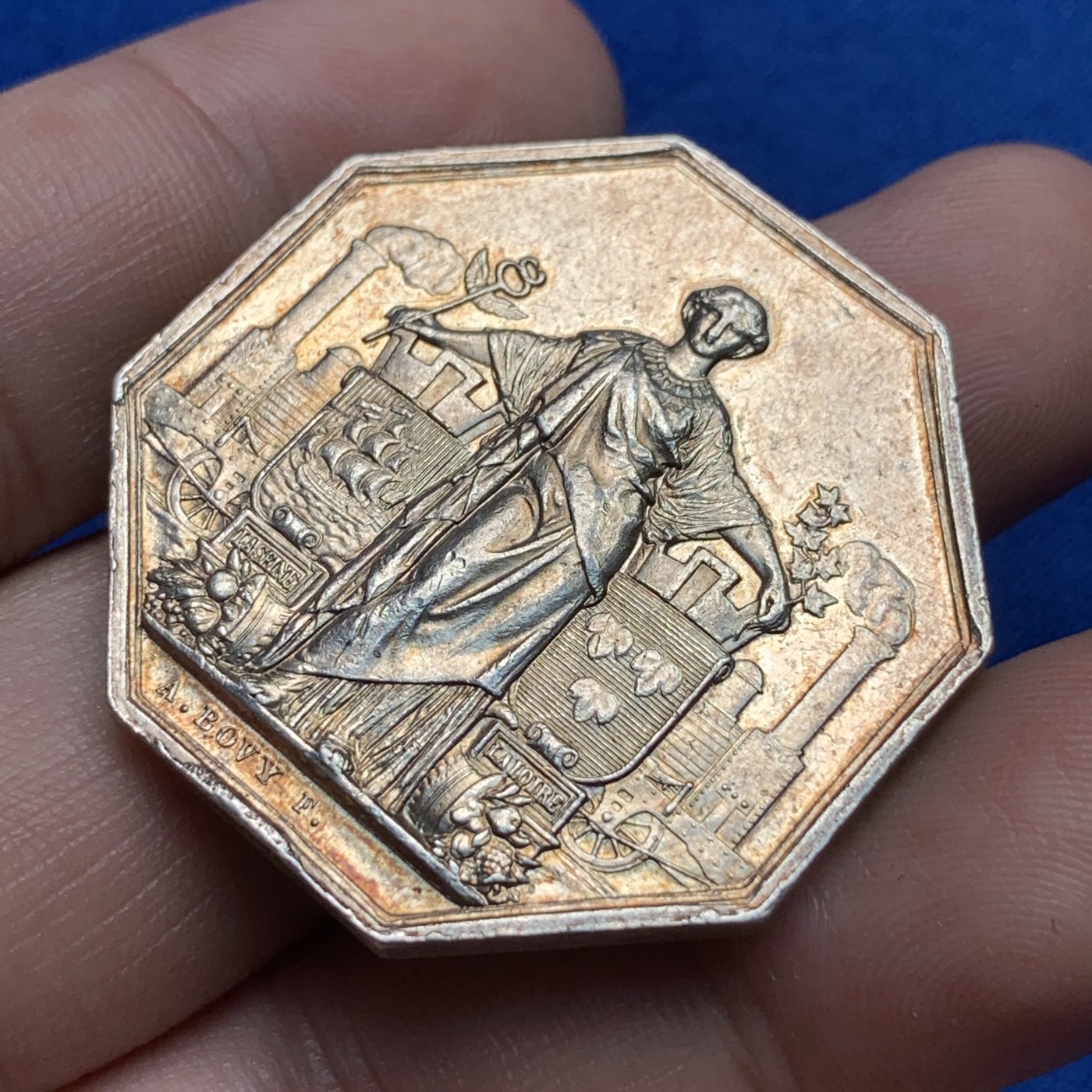 《竞宝斋》第189场-周日，周一 2场 (全场包邮) 法国1860-1879巴黎-奥尔良铁路通车纪念八角银质代币，36.7mm，23.9g，蜜蜂边铭银标