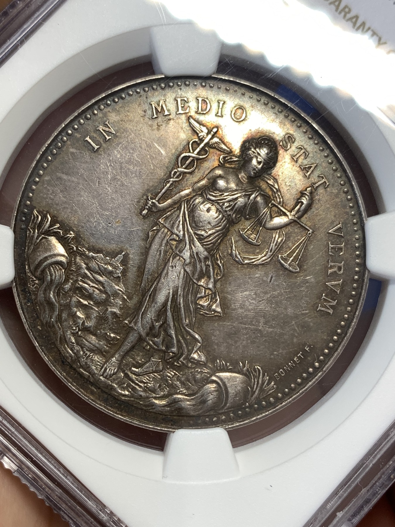 《竞宝斋》第189场-周日，周一 2场 (全场包邮) NGC-AU58 法国1882里昂丝绸女神银代币 高浮雕 丰饶角 精美五彩代币