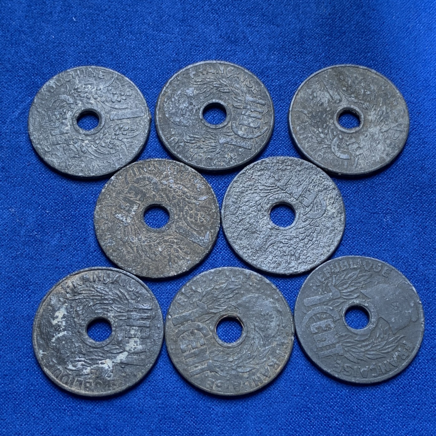 《竞宝斋》第189场-周日，周一 2场 (全场包邮) 8枚一组 法属印支1分锌币