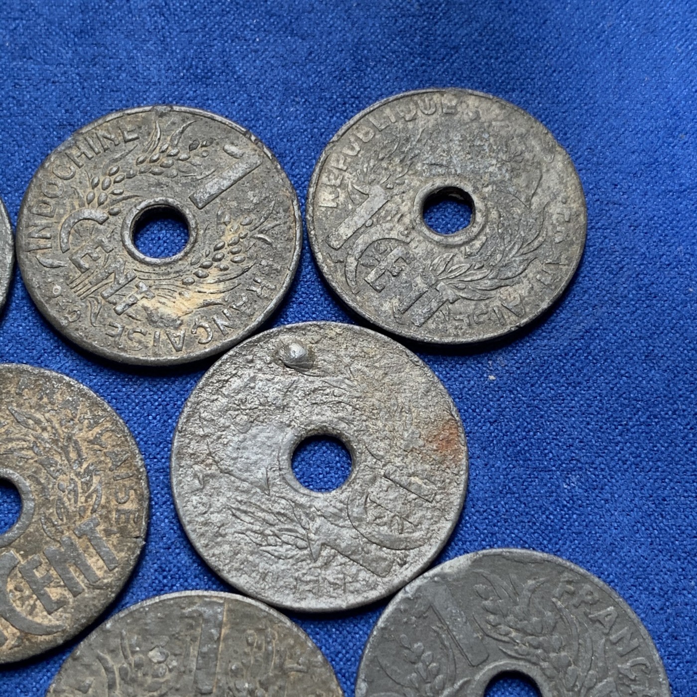 《竞宝斋》第189场-周日，周一 2场 (全场包邮) 8枚一组 法属印支1分锌币