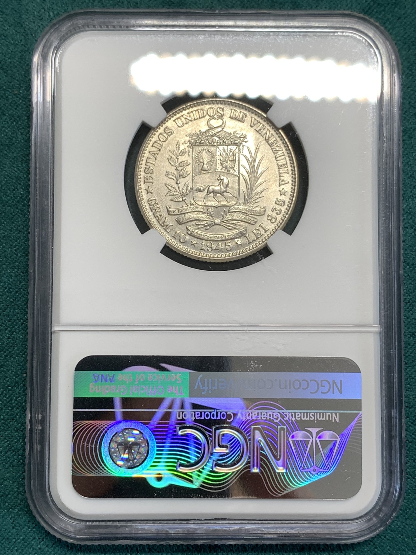 《竞宝斋》第189场-周日，周一 2场 (全场包邮) NGC-MS63 委内瑞拉1945 2玻利瓦尔银币 状态好几了