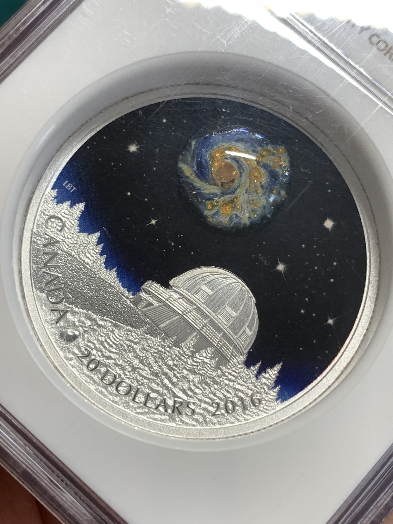 《竞宝斋》第189场-周日，周一 2场 (全场包邮) NGC PF70UC 加拿大2016星空系列彩银镶嵌币31.1g 999银 加厚盒装 满分 发行量八千多枚