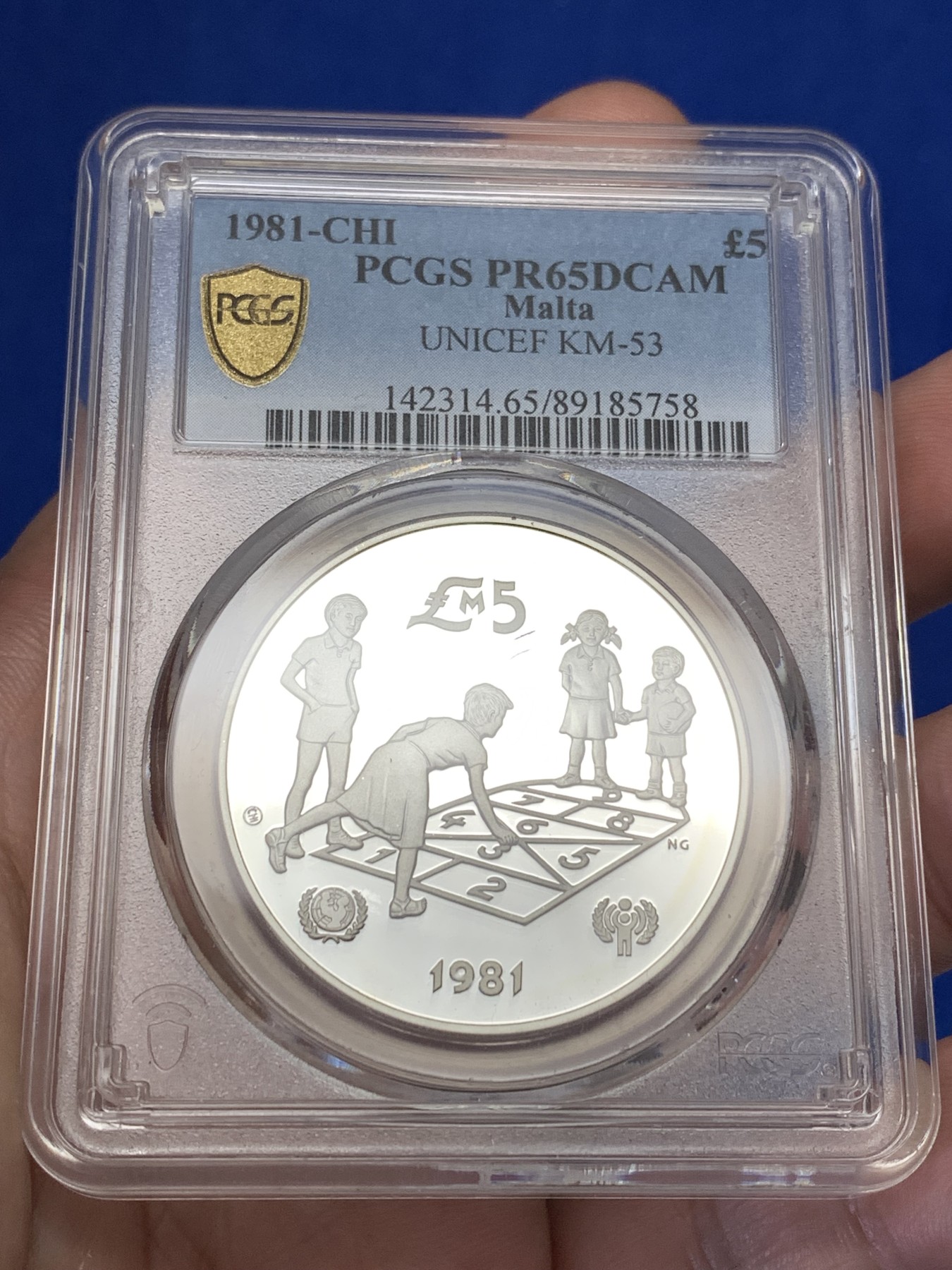 《竞宝斋》第189场-周日，周一 2场 (全场包邮) PCGS金盾 PR65DCAM 马耳他1981儿童年纪念5镑精制银币