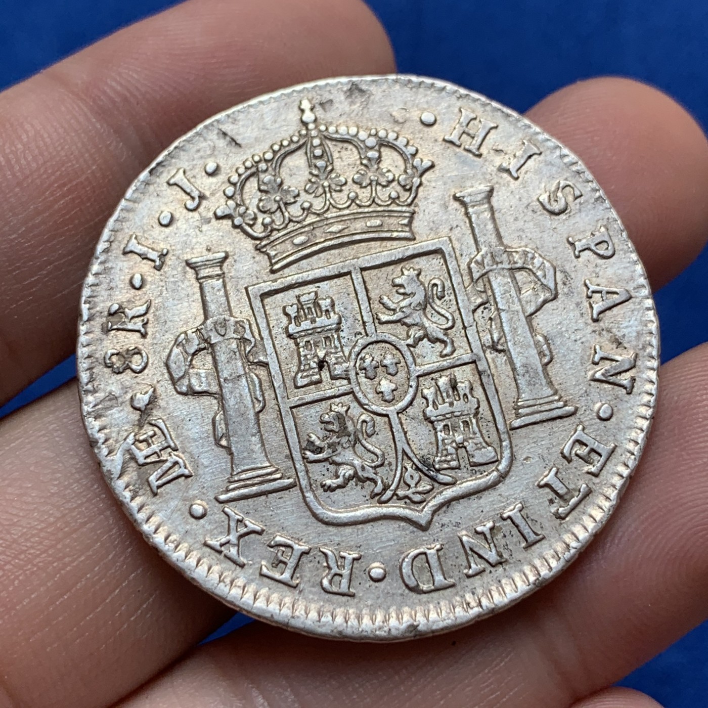 《竞宝斋》第189场-周日，周一 2场 (全场包邮) 1788年秘鲁卡三双柱8R大银币 有复打 带光极美品