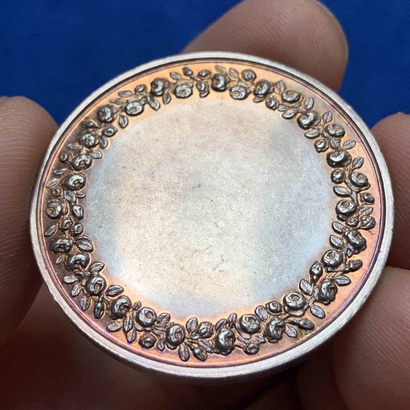 《竞宝斋》第189场-周日，周一 2场 (全场包邮) 法国 早期银质婚章  36.5mm 22.2g 手指边铭1845-1860 银标