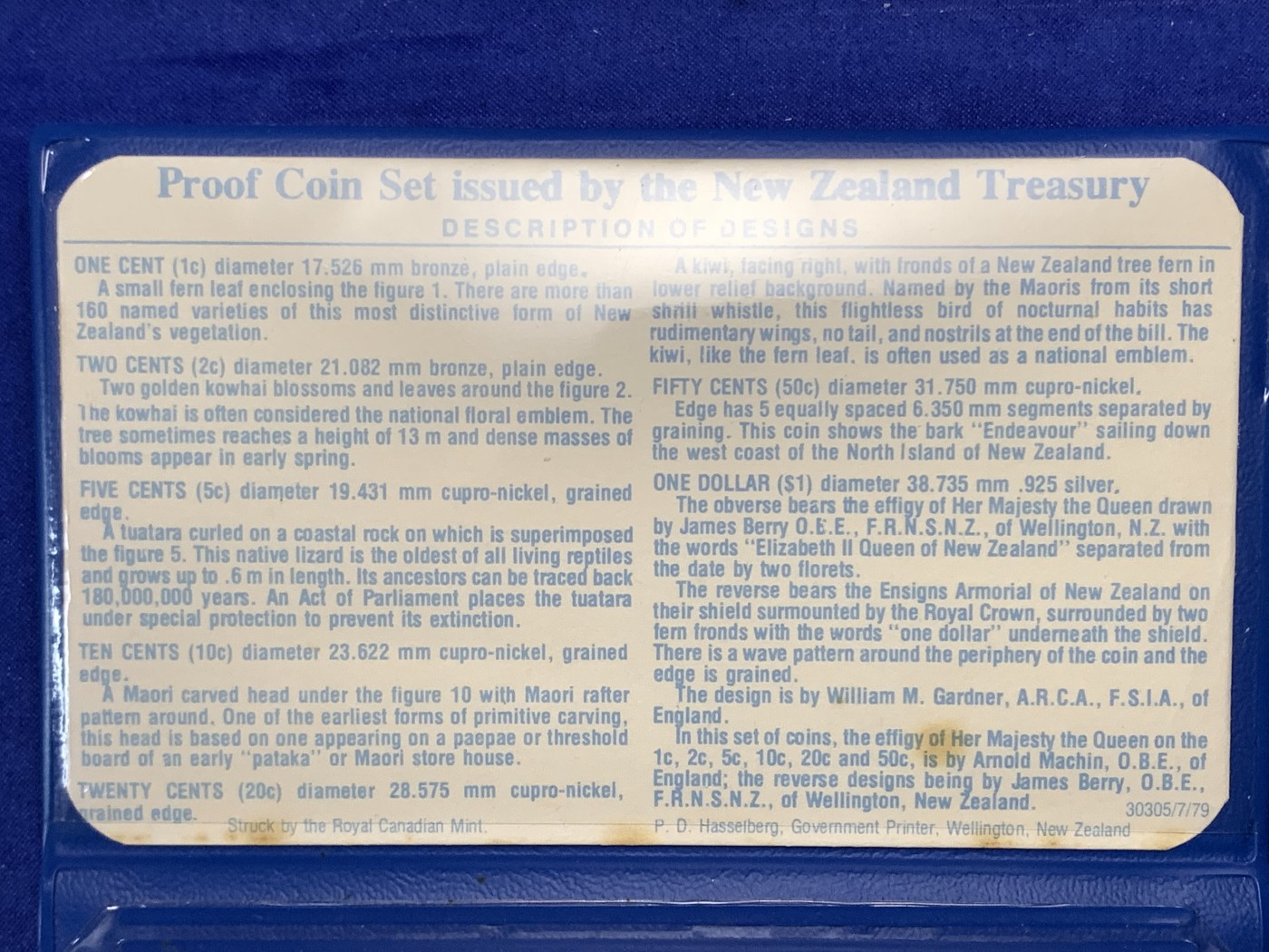 《竞宝斋》第189场-周日，周一 2场 (全场包邮) 新西兰1979年精制套币 含925大银币一枚 特殊的女王头像非常漂亮