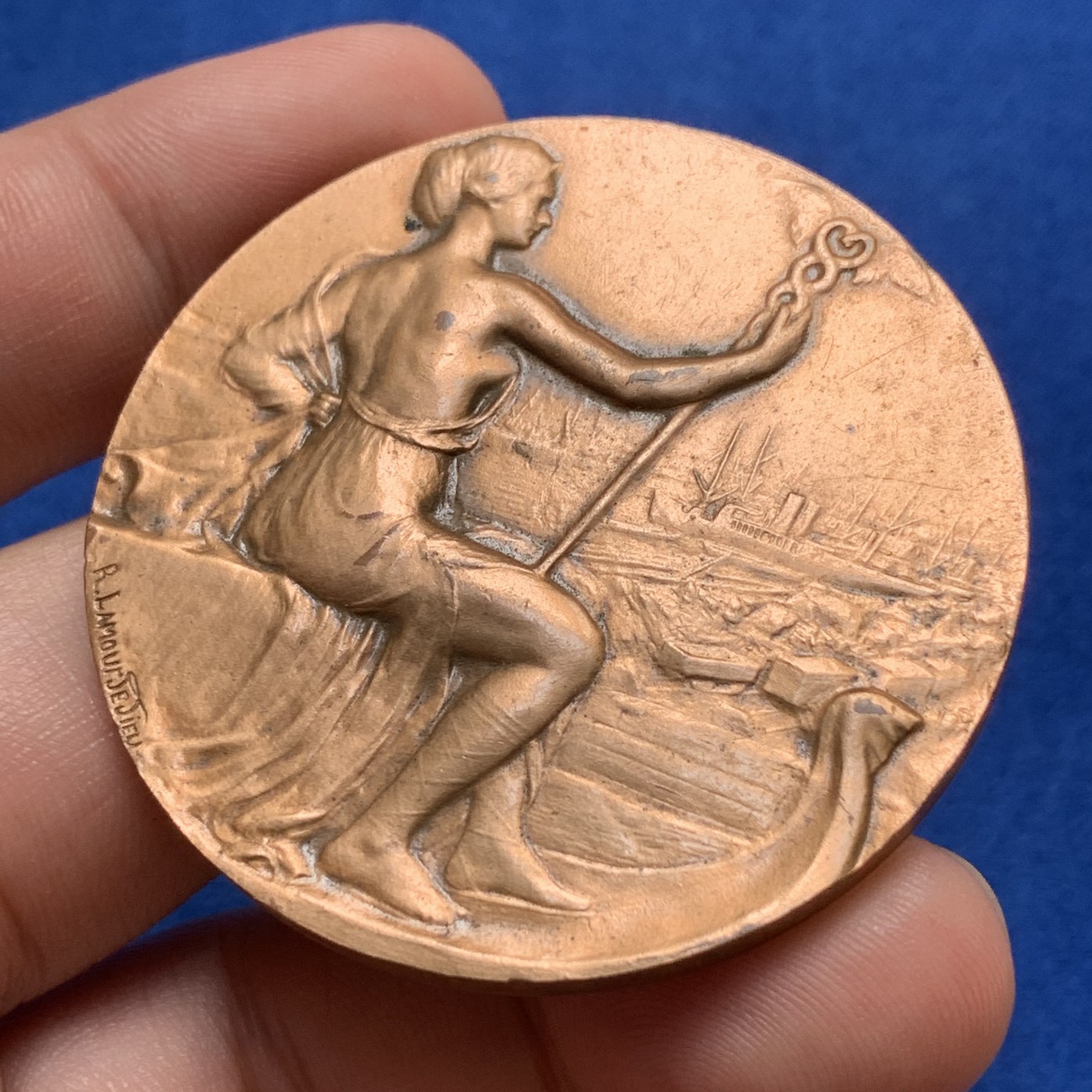 《竞宝斋》第189场-周日，周一 2场 (全场包邮) 法国港口贸易艺术铜章 直径：49.8mm 重量：58.15gr  边铭：丰饶角＋铜标