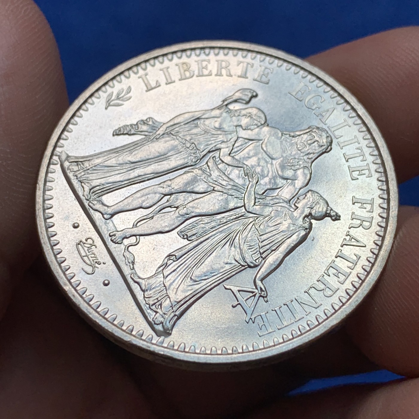 《竞宝斋》第189场-周日，周一 2场 (全场包邮) 法国1971年大力神10法郎银币 未使用状态