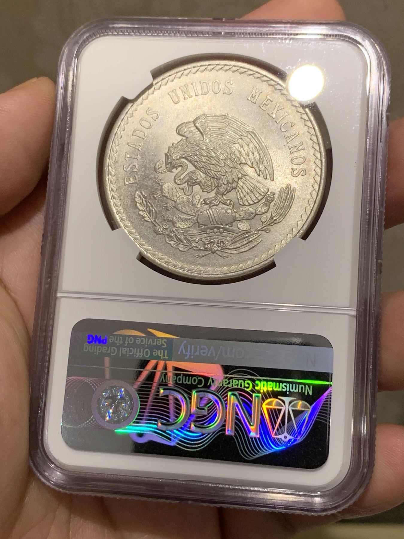 《竞宝斋》第189场-周日，周一 2场 (全场包邮) NGC-MS65 墨西哥1948年印第安人头像5比索大银币