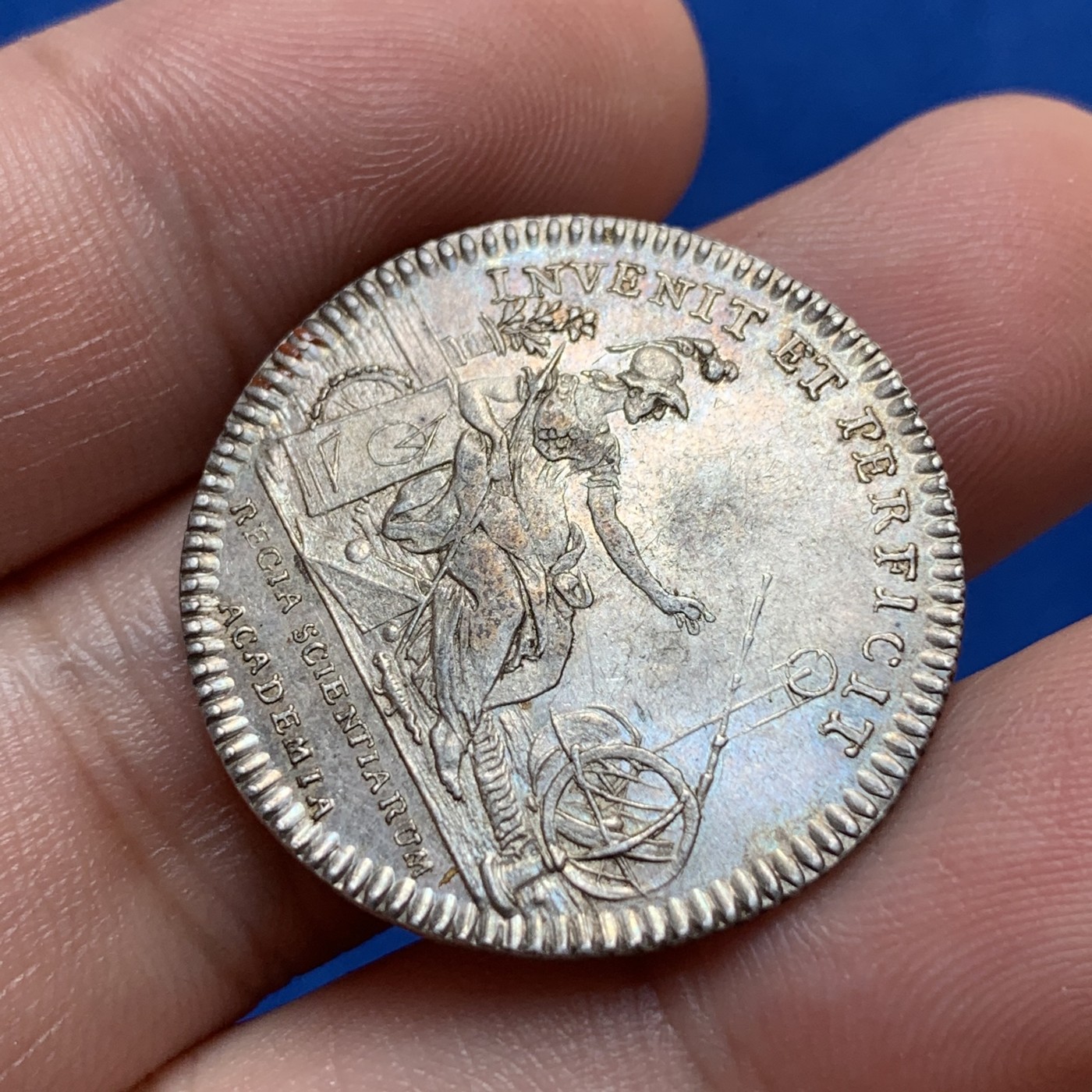 《竞宝斋》第189场-周日，周一 2场 (全场包邮) 18世纪初法国路易十六银质代币 原味