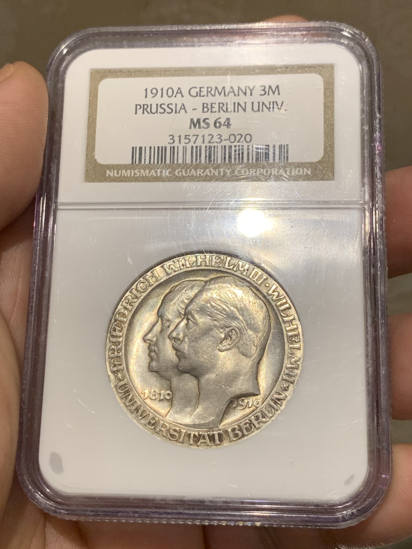 《竞宝斋》第189场-周日，周一 2场 (全场包邮) NGC-MS64 德国普鲁士 1910年 柏林大学3马克银币 较少见 老盒难得