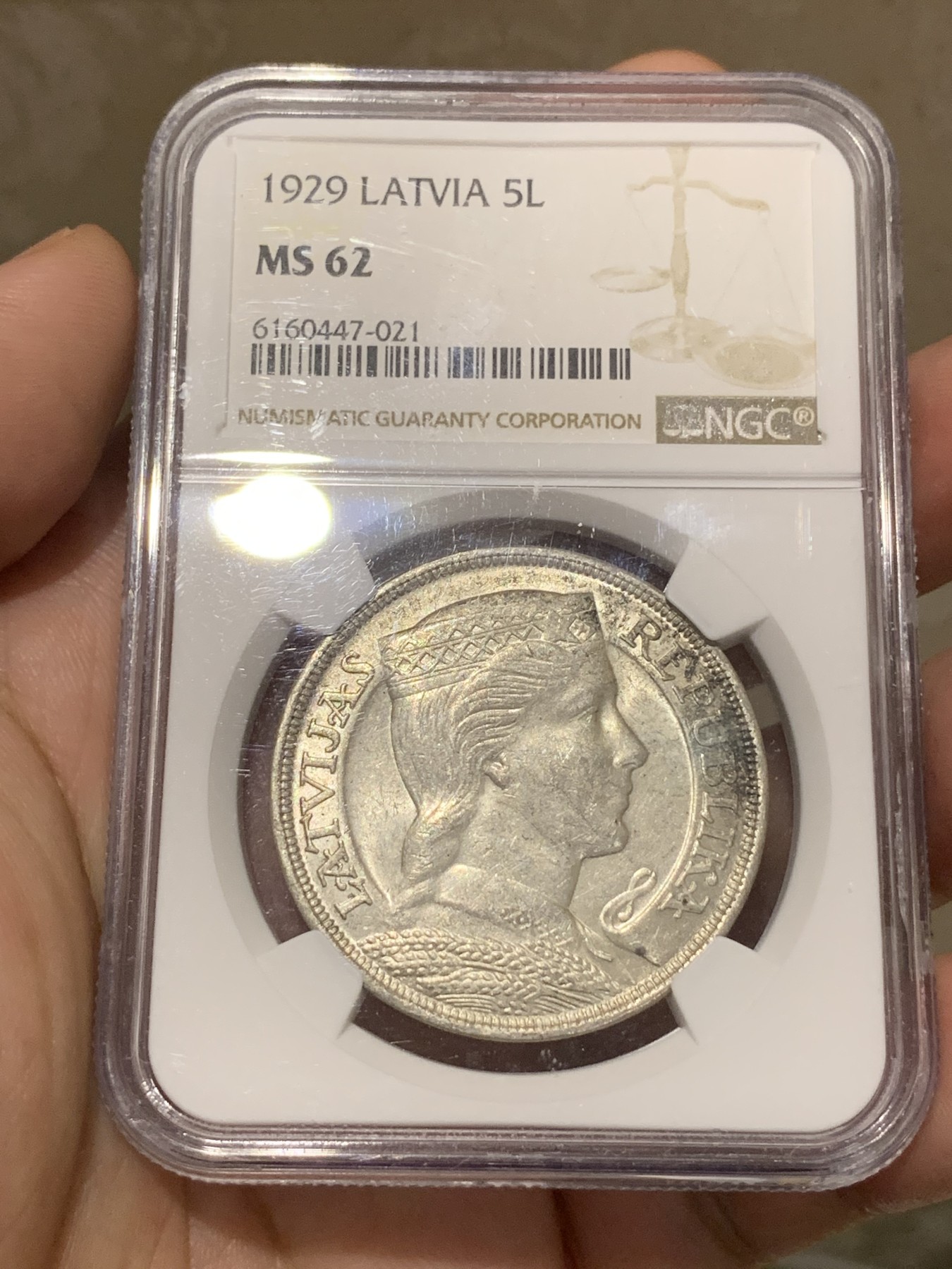 《竞宝斋》第189场-周日，周一 2场 (全场包邮) NGC-MS62 拉脱维亚1929年5拉特银币 带包浆的极少见