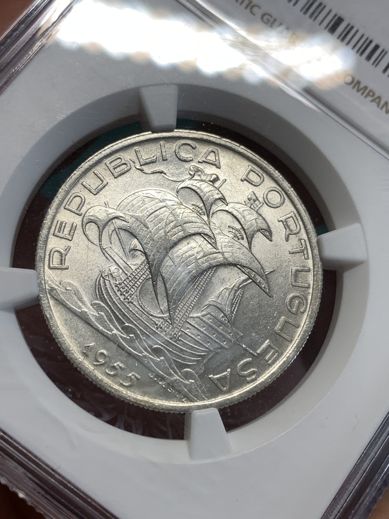 《竞宝斋》第189场-周日，周一 2场 (全场包邮) NGC-MS64 葡萄牙1955年大帆船10埃斯库多银币 一帆风顺