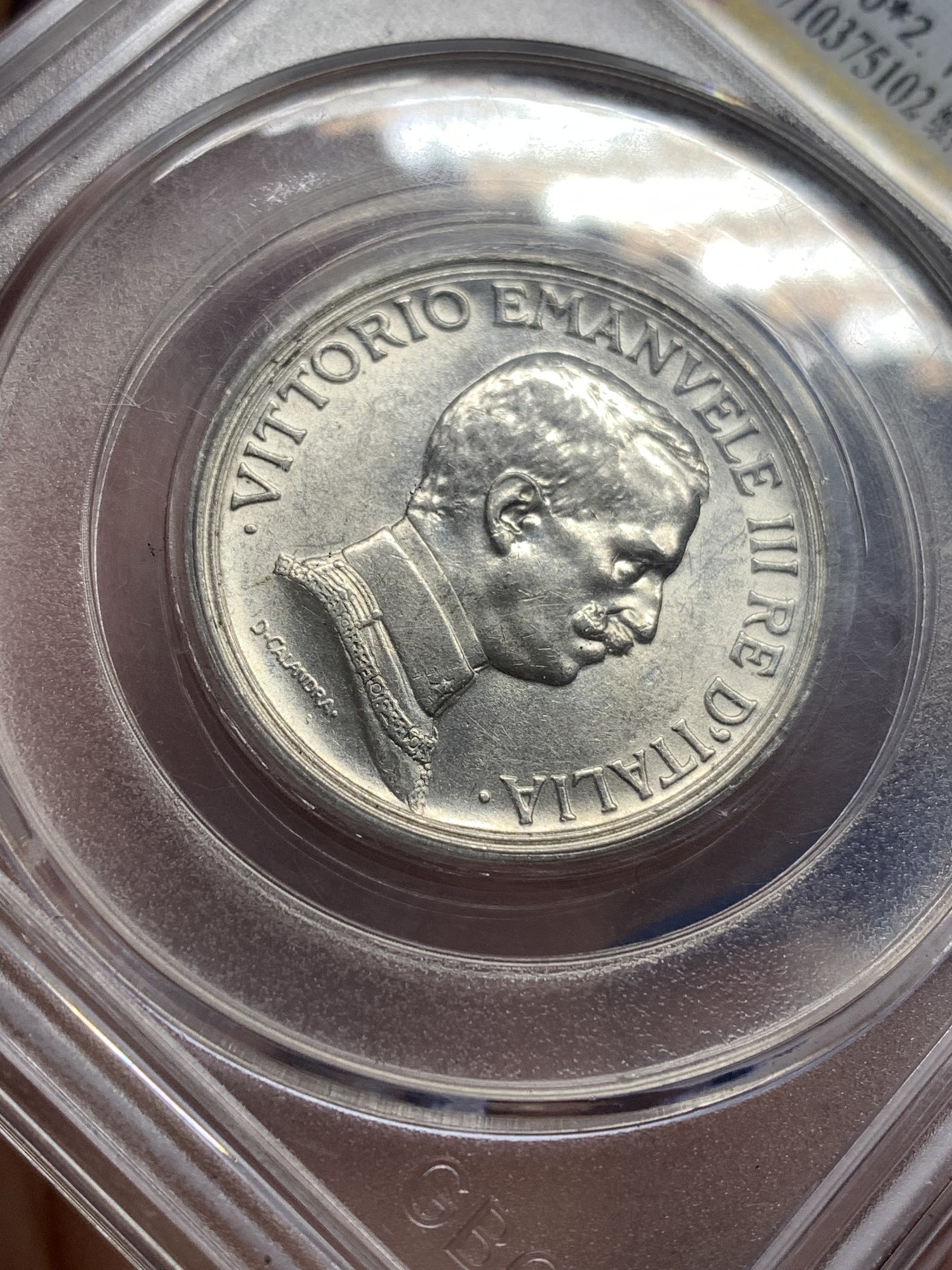 《竞宝斋》第189场-周日，周一 2场 (全场包邮) 公博 MS63 意大利2里拉马车银币 品相不错 高点都在