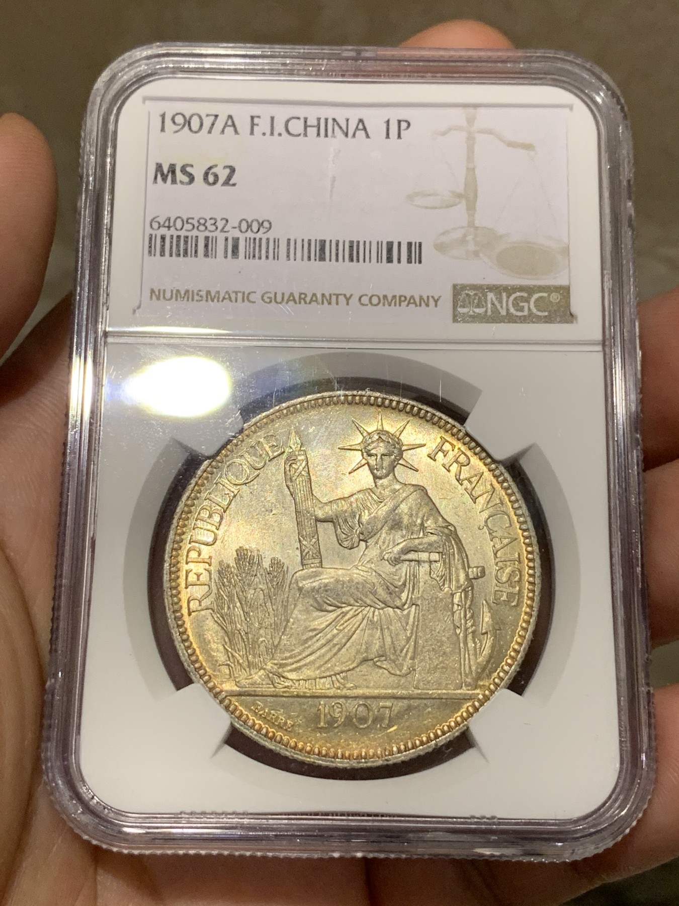 《竞宝斋》第189场-周日，周一 2场 (全场包邮) NGC MS62 法属印支 1907年坐洋银币 淡彩包浆 比较难得