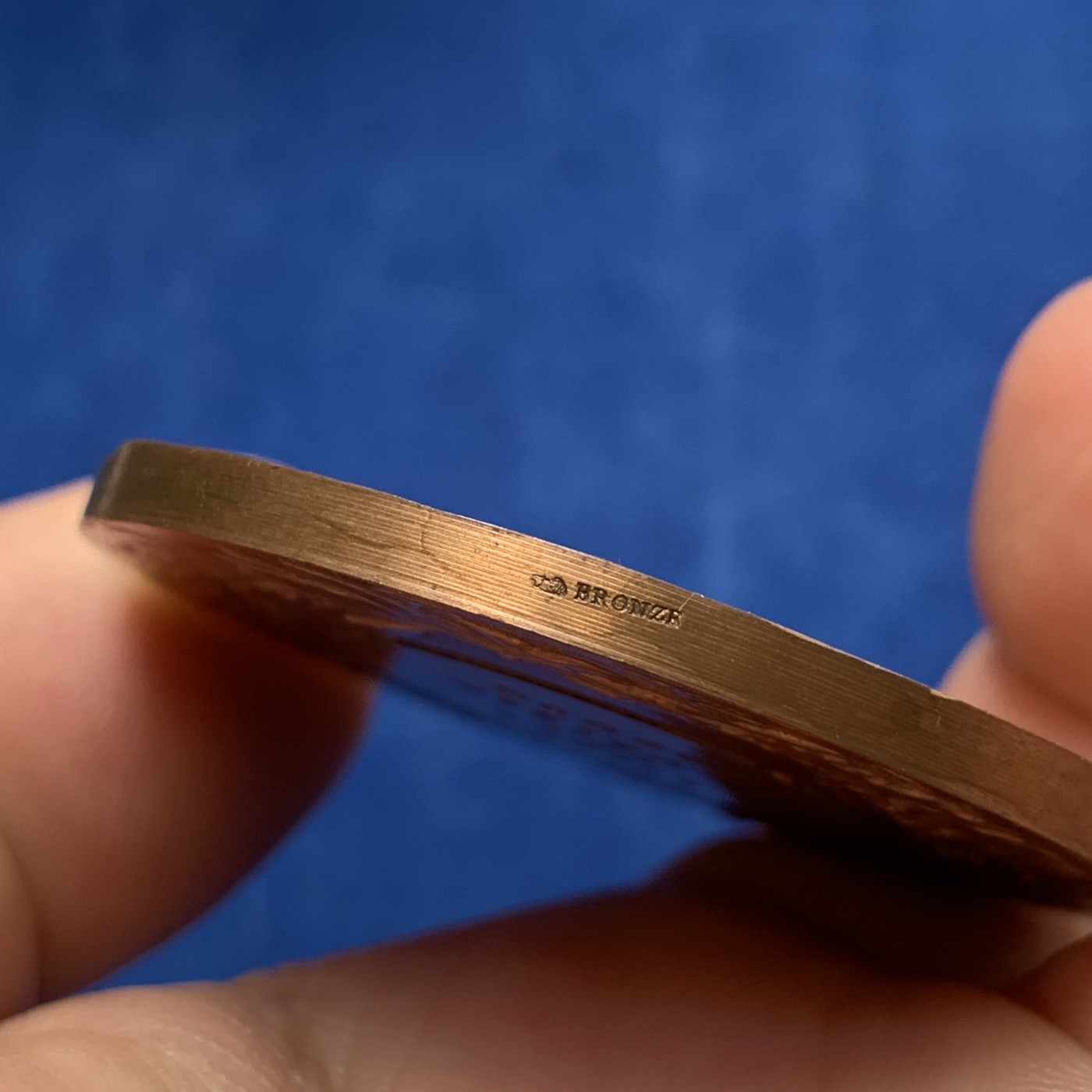 《竞宝斋》第189场-周日，周一 2场 (全场包邮) 法国港口贸易艺术铜章 直径：49.8mm 重量：58.15gr  边铭：丰饶角＋铜标