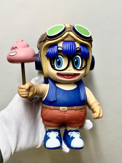 零元拍：飞行员阿拉蕾手办，高约20厘米，祖国版 ，全新 - 零元拍：飞行员阿拉蕾手办，高约20厘米，祖国版 ，全新