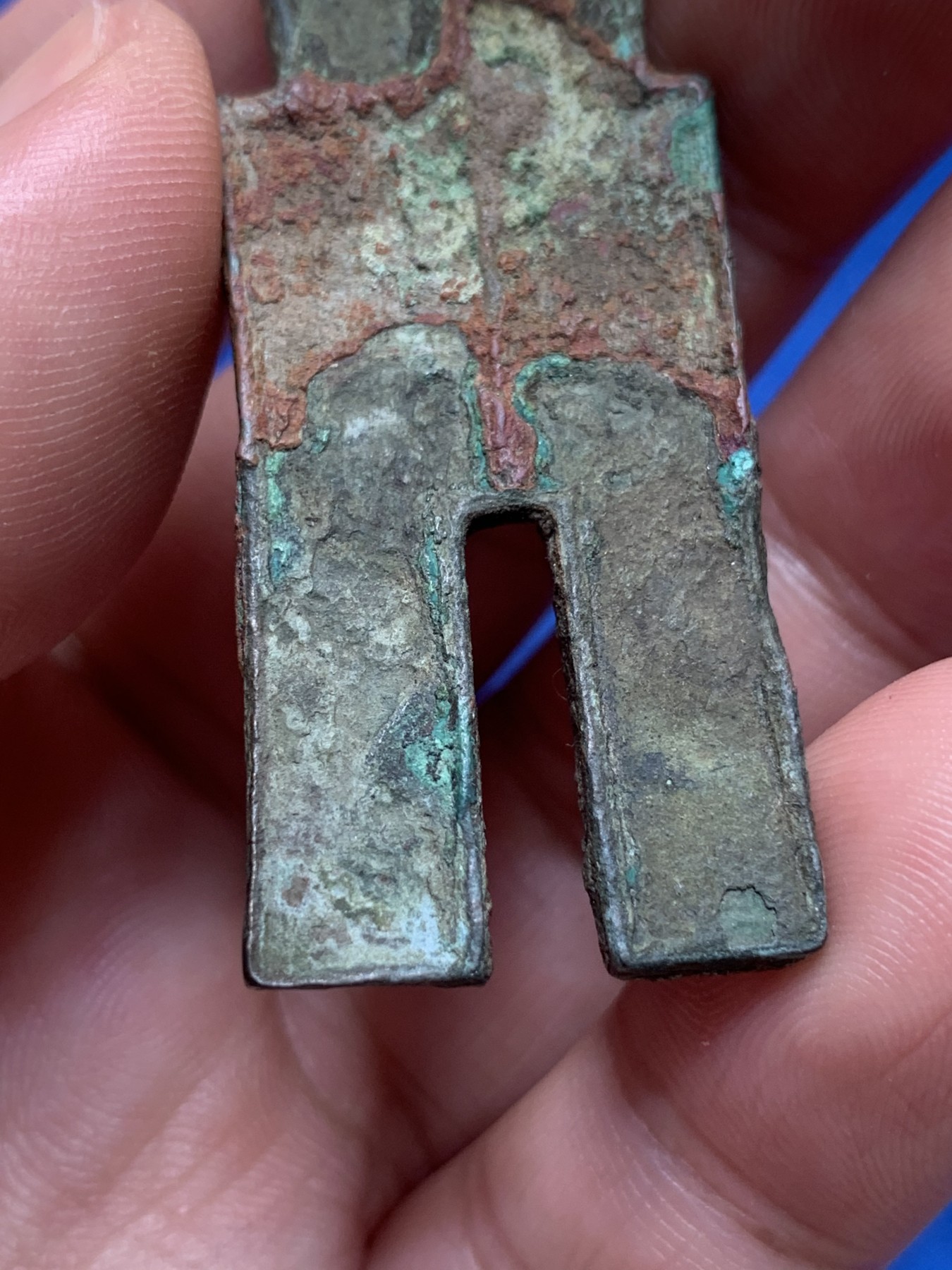 《竞宝斋》第189场-周日，周一 2场 (全场包邮) 西汉后新朝王莽货布，保真，美品市价1百美元+ 细节见图 15.6克