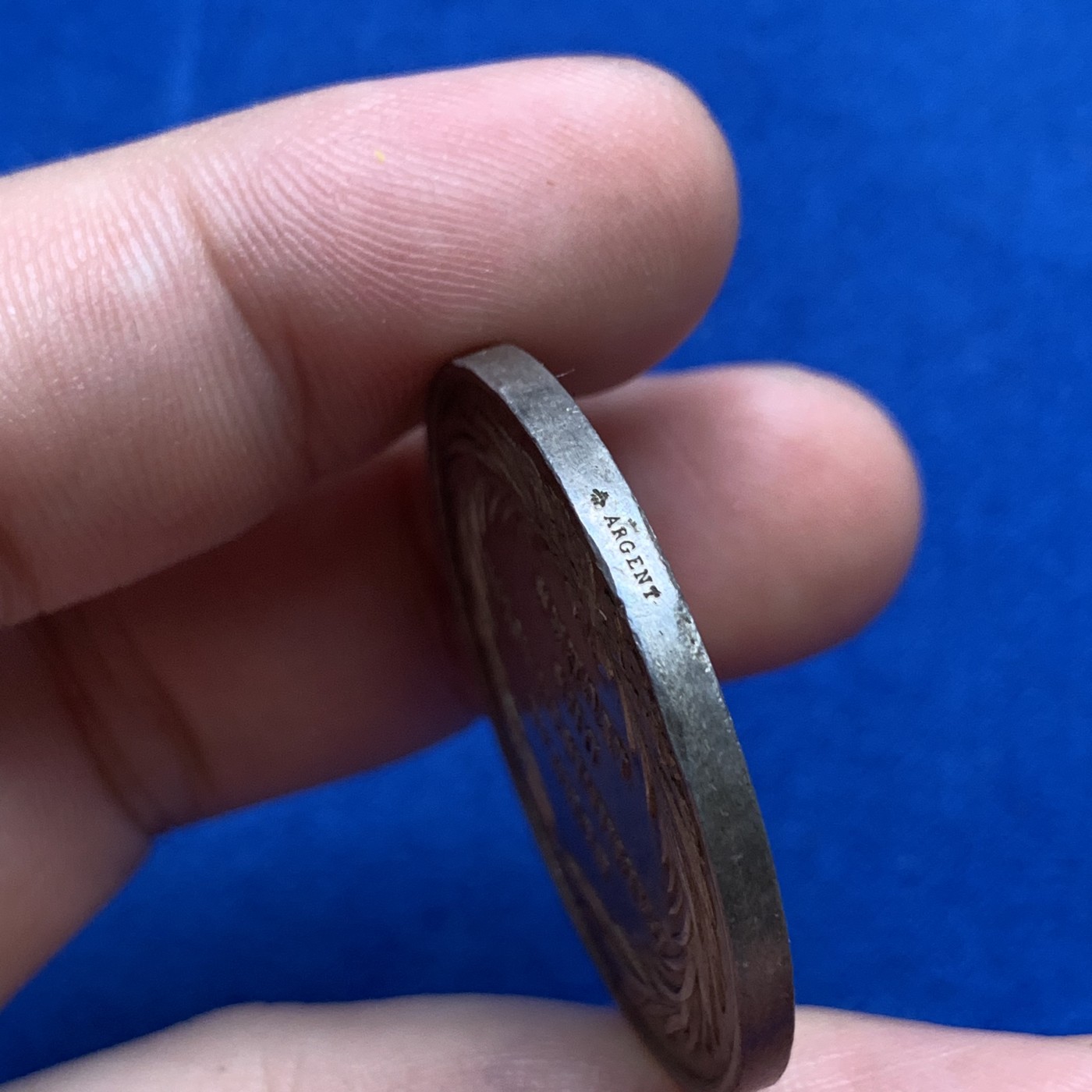 《竞宝斋》第190场-周日，周一 2场 (全场包邮) 法国公共教育部银质代币，20.1g，35.2mm，蜜蜂边铭