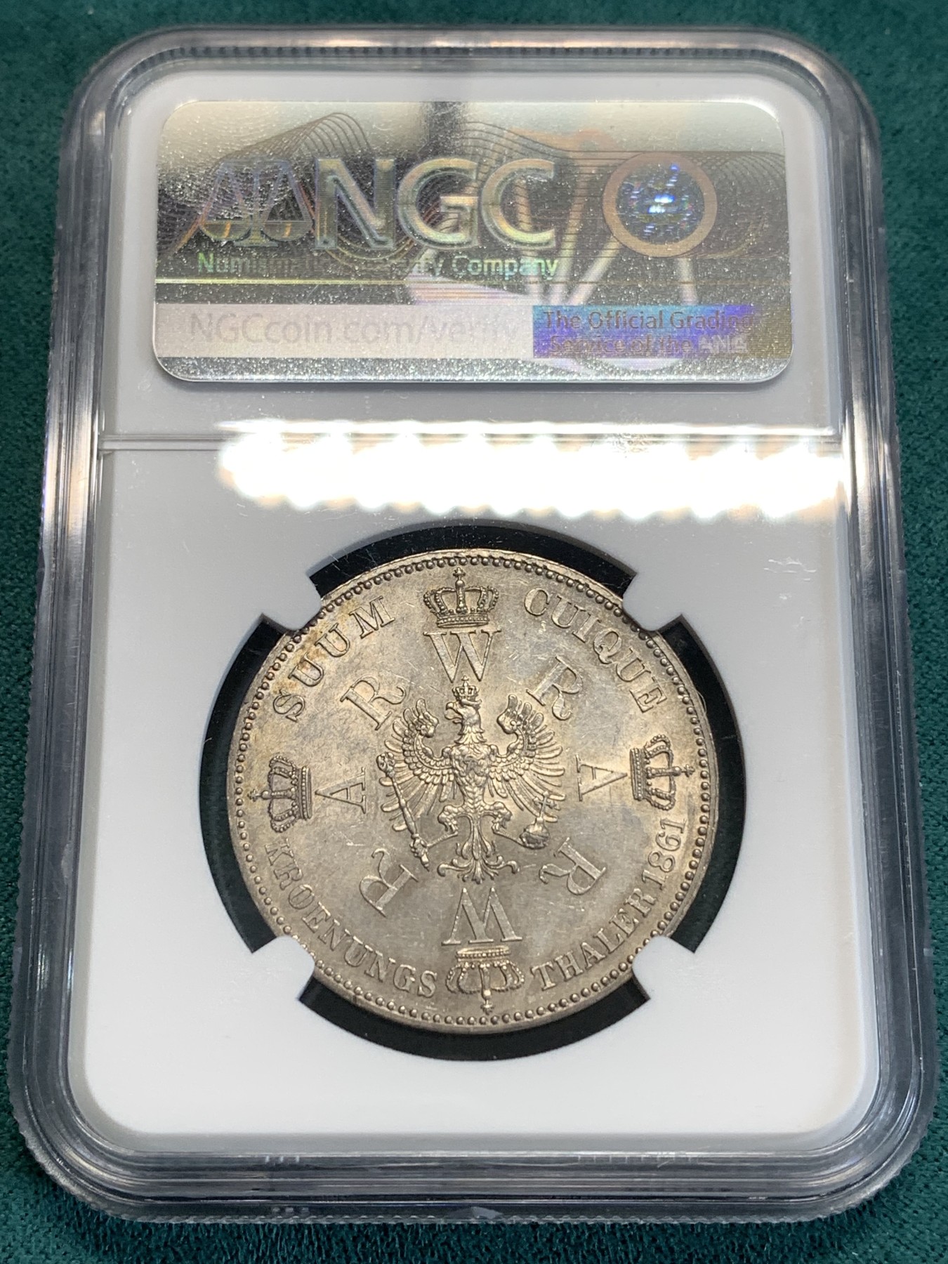 《竞宝斋》第190场-周日，周一 2场 (全场包邮) NGC MS61 德国普鲁士1861年威廉一世登基纪念1泰勒银币，俗称毛衣泰勒