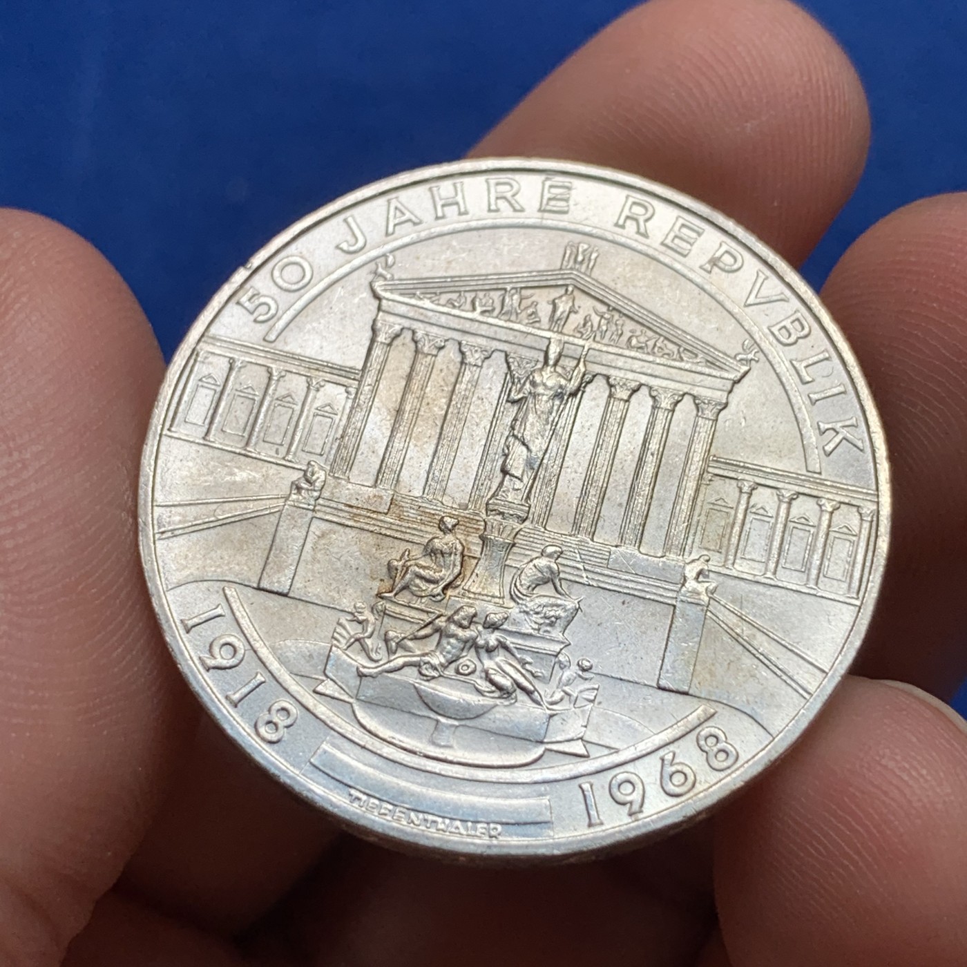 《竞宝斋》第190场-周日，周一 2场 (全场包邮) 奥地利  1968年50先令  第二共和国建国50周年纪念银币  20克  0.9银 UNC