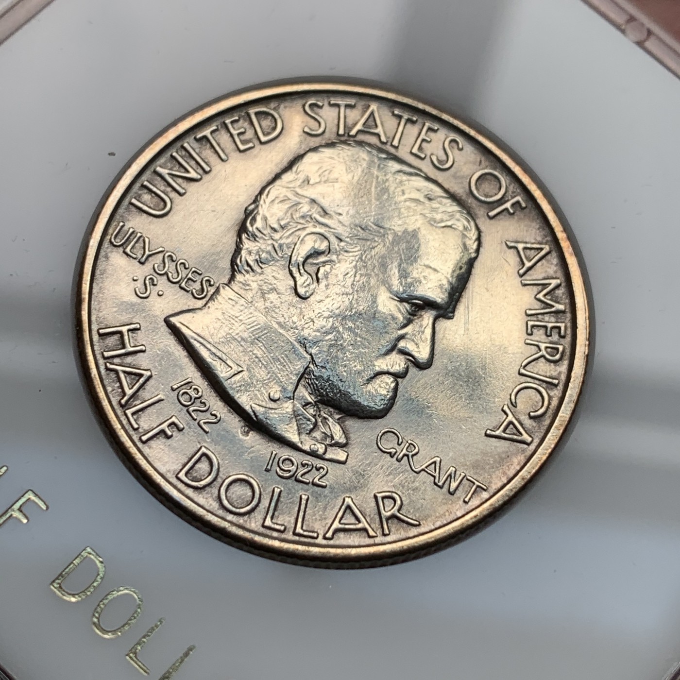 《竞宝斋》第190场-周日，周一 2场 (全场包邮) 美国1922年格兰特将军半美 纪念银币 热门的50美分品种 带亚克力盒