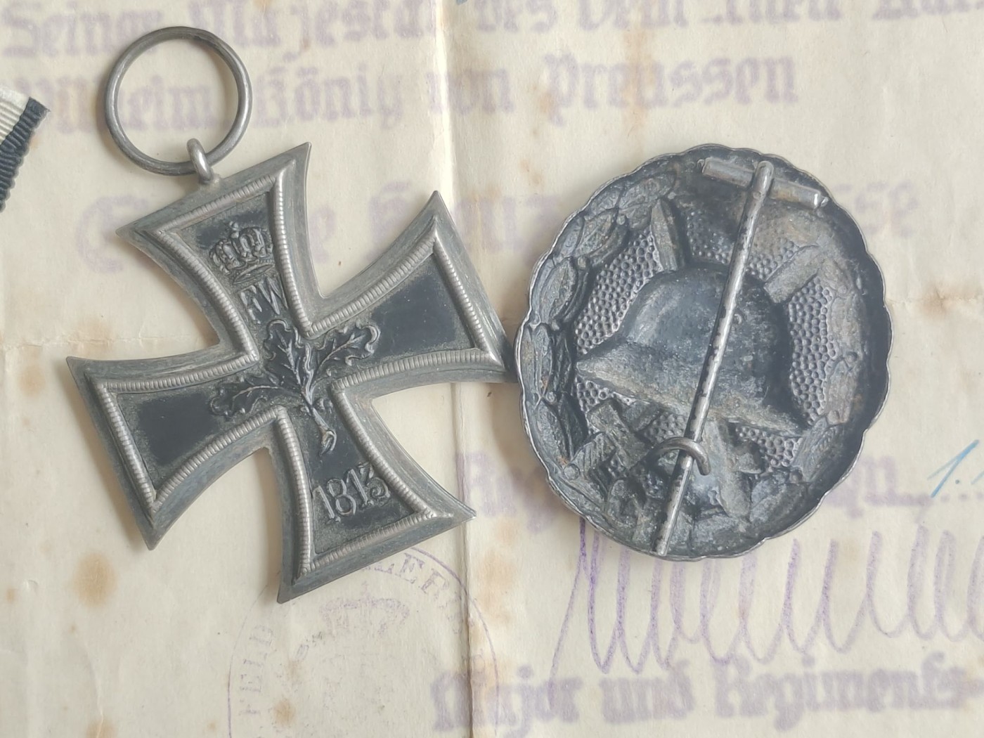 老威廉第四次麦稀奇拍卖 帝德小套，得主是路德维希·德辛格·安伯格，隶属于德国陆军巴伐利亚第3野战炮团第2补充营第4补充连。带二铁、黑伤、狗牌、二铁证书和15张照片