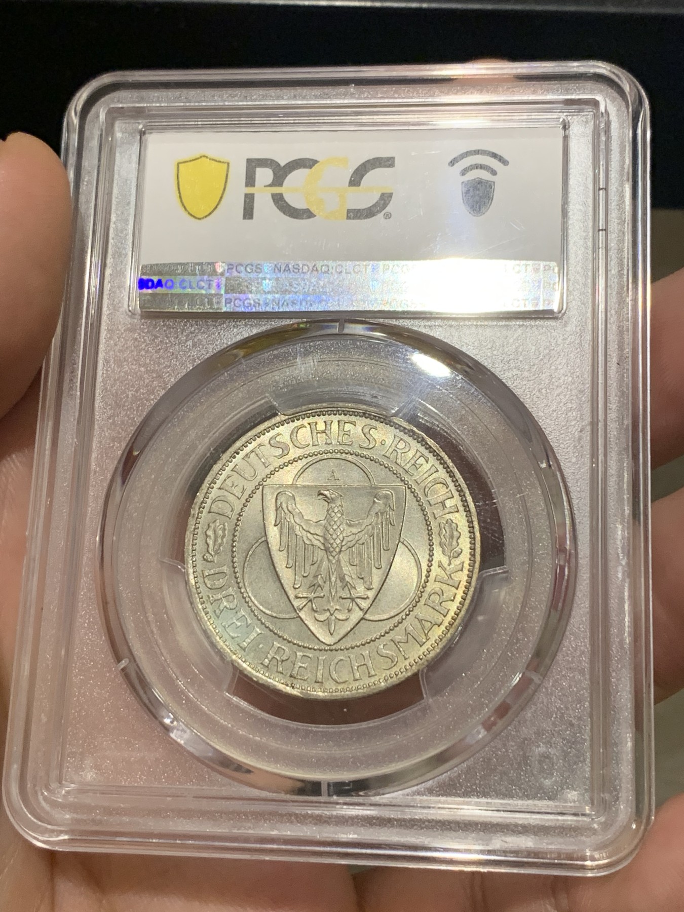 《竞宝斋》第190场-周日，周一 2场 (全场包邮) PCGS MS65 德国魏玛共和国1930年莱茵解放纪念3马克银币 旋转十字光 高分 上部支撑架有小磕