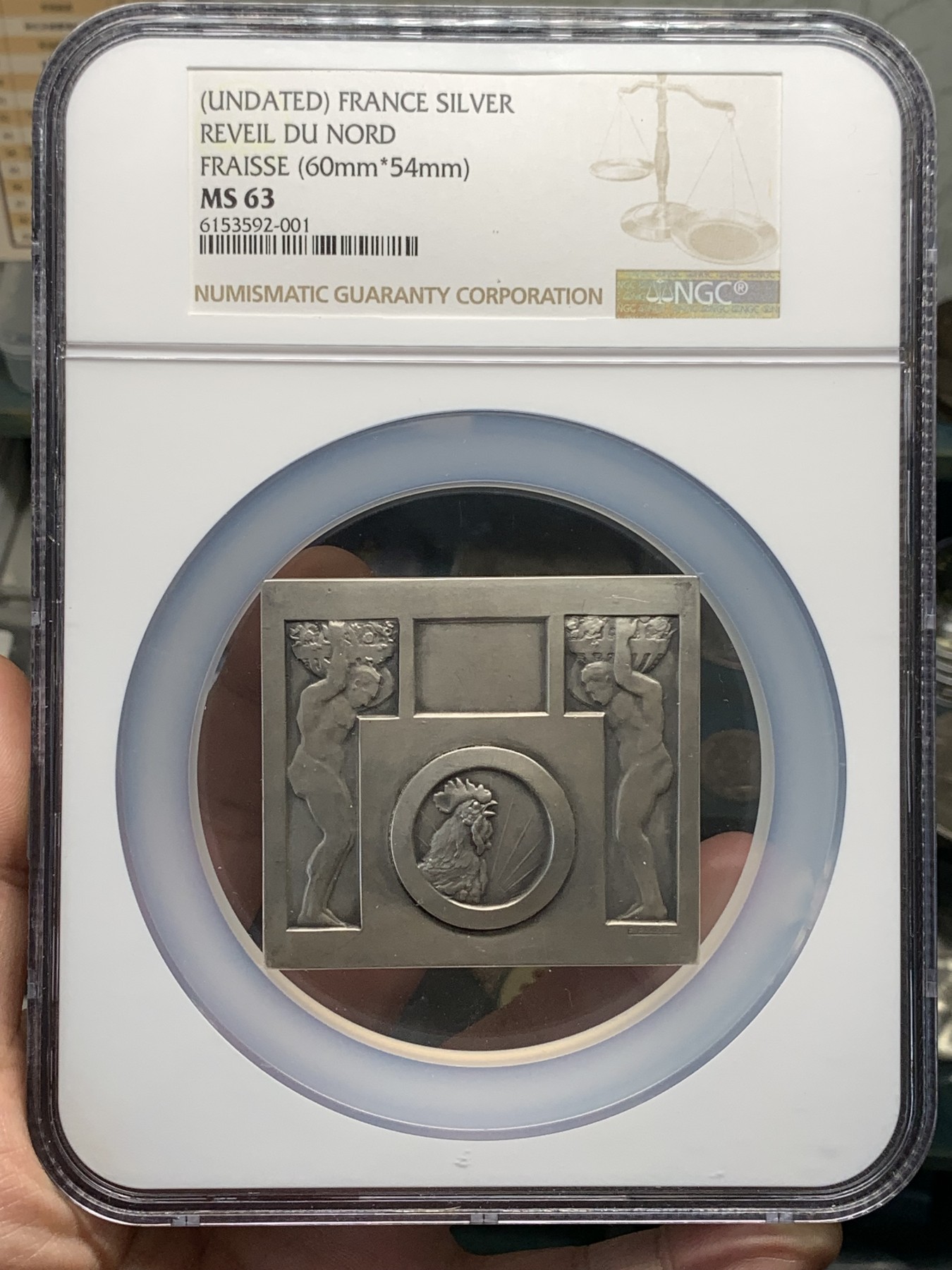 《竞宝斋》第190场-周日，周一 2场 (全场包邮) NGC-MS63 法国1930年代「诺尔晨报」装饰艺术大银章 首见 60X54MM 大规格 大盒封装