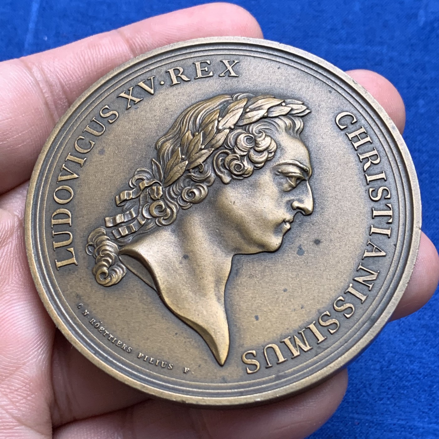 《竞宝斋》第190场-周日，周一 2场 (全场包邮) 法国 路易十五 1770 巴黎造币厂 建成纪念铜章 超大规格117克 64.8mm直径 本枚应该是早期复刻版 细节好 高浮雕