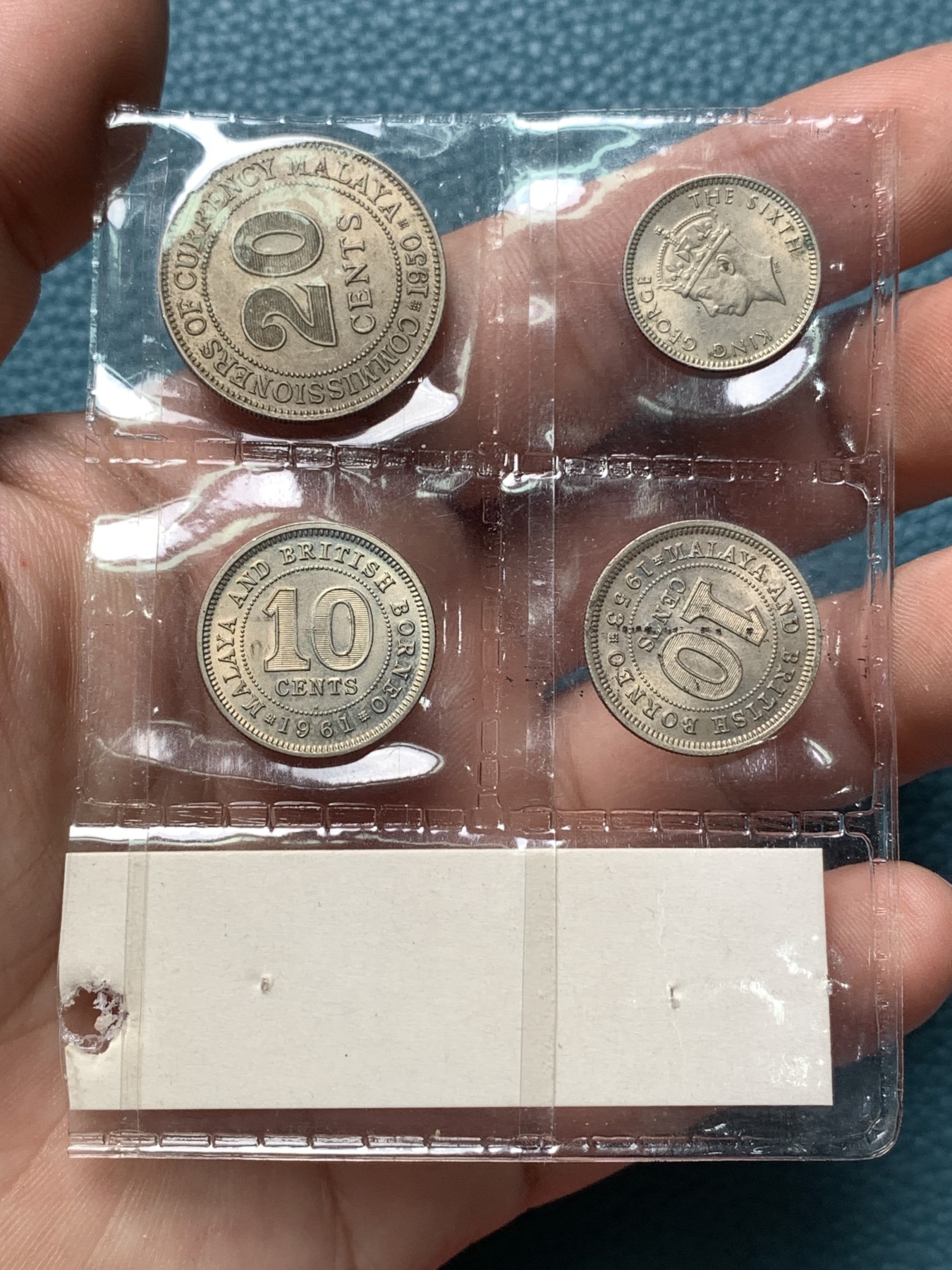 《竞宝斋》第190场-周日，周一 2场 (全场包邮) 新加坡1989年流通硬币6枚套蛇年生肖纪念卡册、新加坡马来西亚邮币册、马来亚和英属婆罗洲UNC品硬币4枚