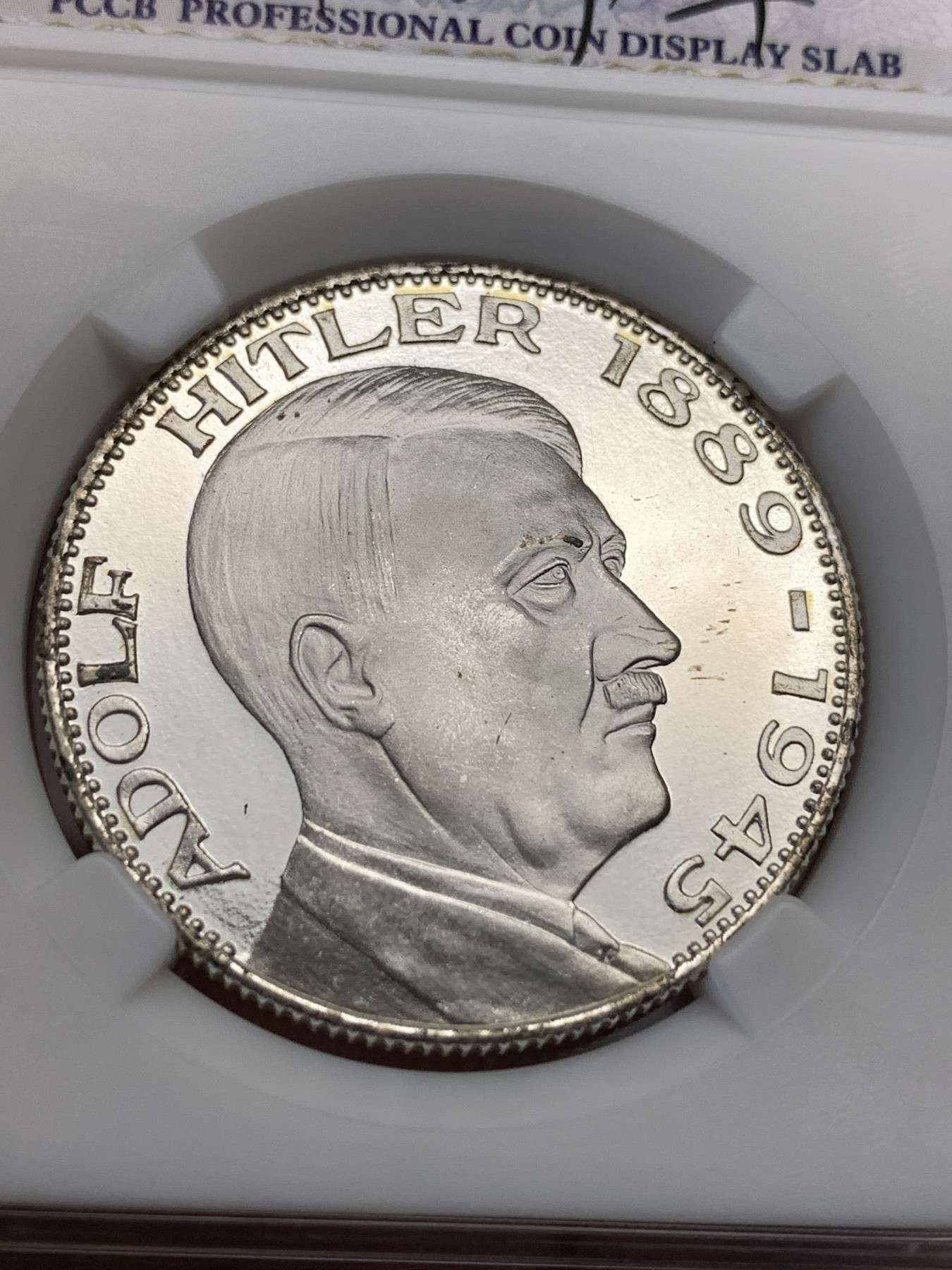 《竞宝斋》第190场-周日，周一 2场 (全场包邮) 元首纪念银章1枚 图案清晰 镜面效果 后铸版 版本自辨