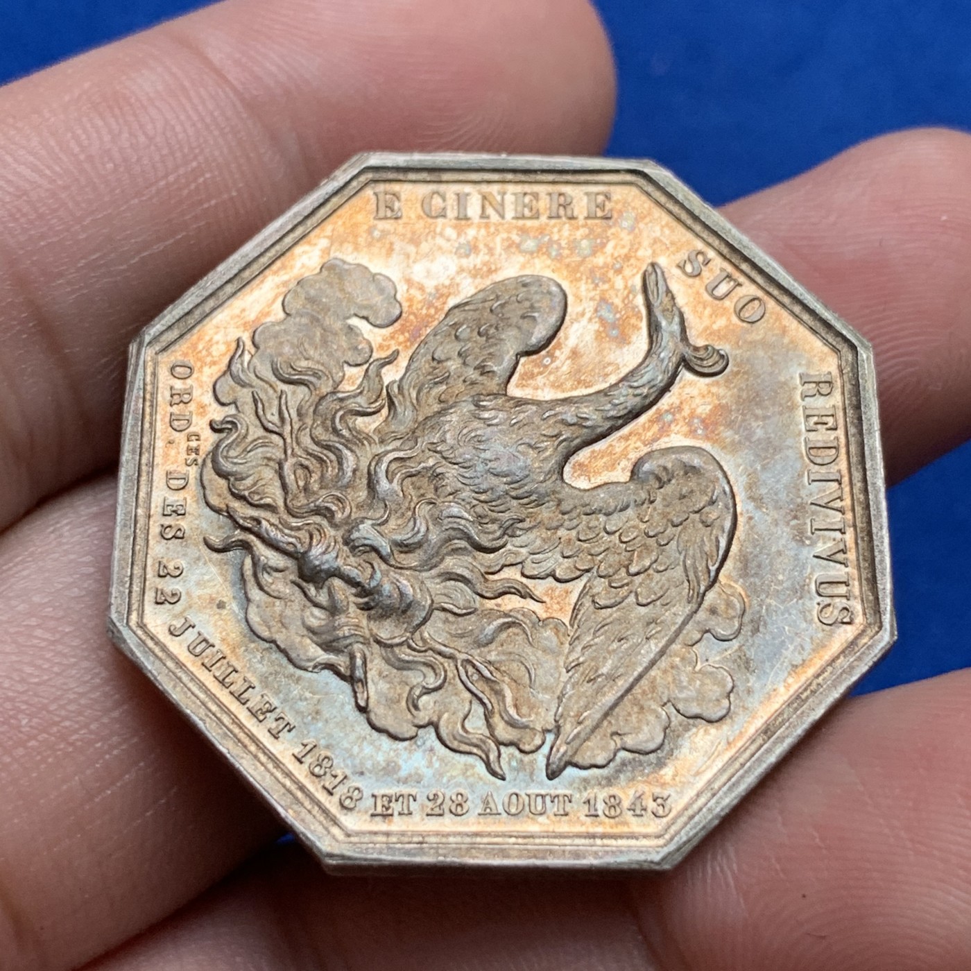 《竞宝斋》第190场-周日，周一 2场 (全场包邮) 法国1860-1879浴火凤凰保险银质八角代币 PL底板 包浆不错 23g 对边36.2mm 大规格 蜜蜂边铭银标