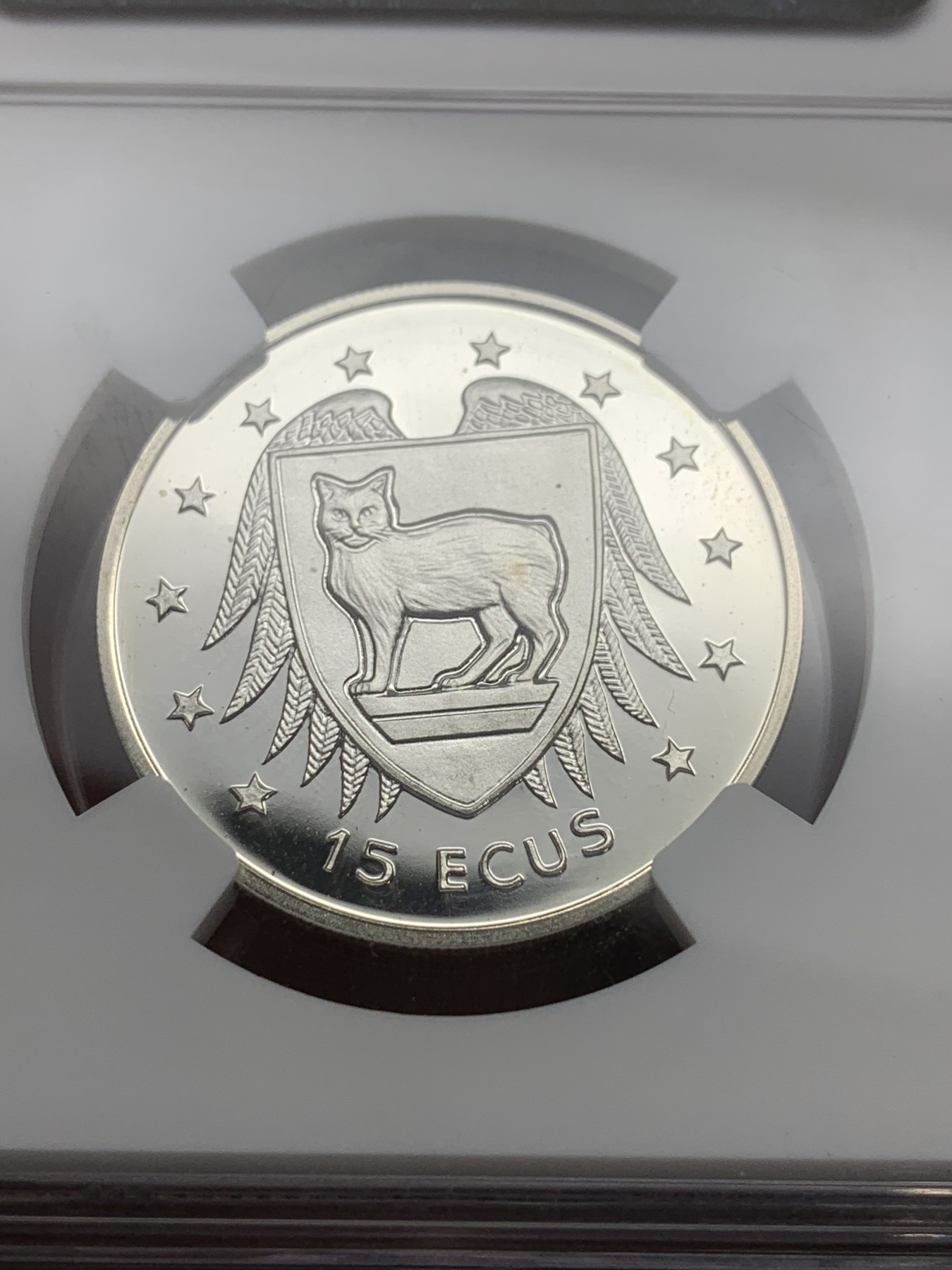 《竞宝斋》第190场-周日，周一 2场 (全场包邮) NGC PF67UC 马恩岛15ECU无尾猫精制纪念银币