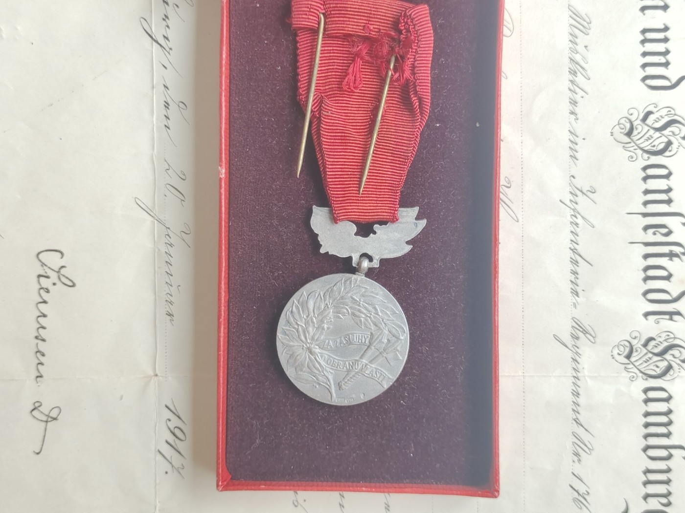 老威廉第四次麦稀奇拍卖 捷克保卫祖国奖章带盒