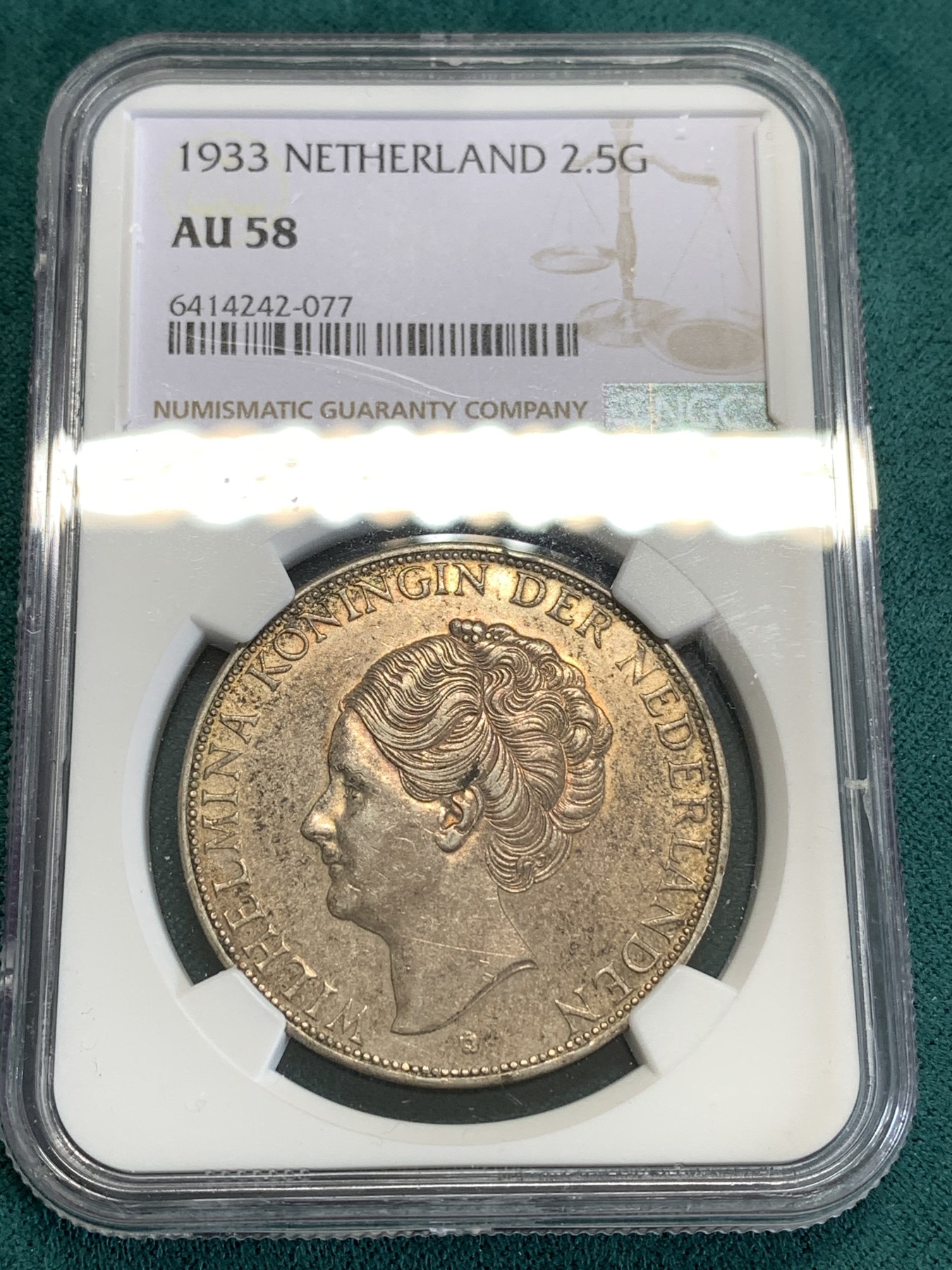 《竞宝斋》第190场-周日，周一 2场 (全场包邮) NGC AU58 荷兰 1933年 威廉明娜 2.5G 大银币  带包浆的少见 头发清晰