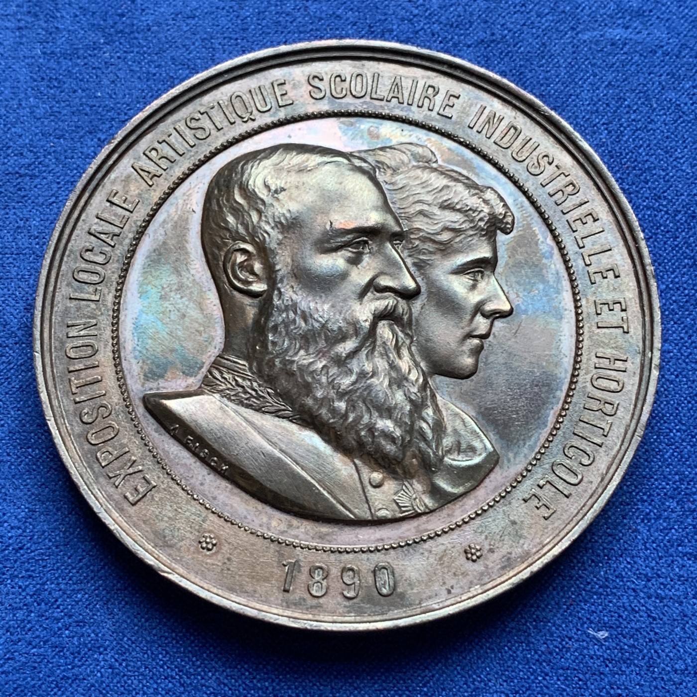 《竞宝斋》第190场-周日，周一 2场 (全场包邮) 比利时工业园艺展览会艺术铜章  直径：63.5mm  重量：94gr  少见45分头像 高浮雕设计 非常精美