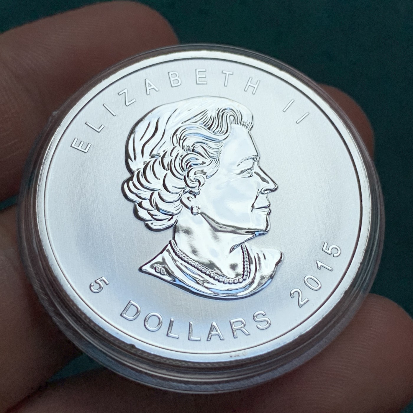 《竞宝斋》第190场-周日，周一 2场 (全场包邮) 加拿大 2015年 猛禽系列 1盎司银币 31.1克 9999银 少见品种