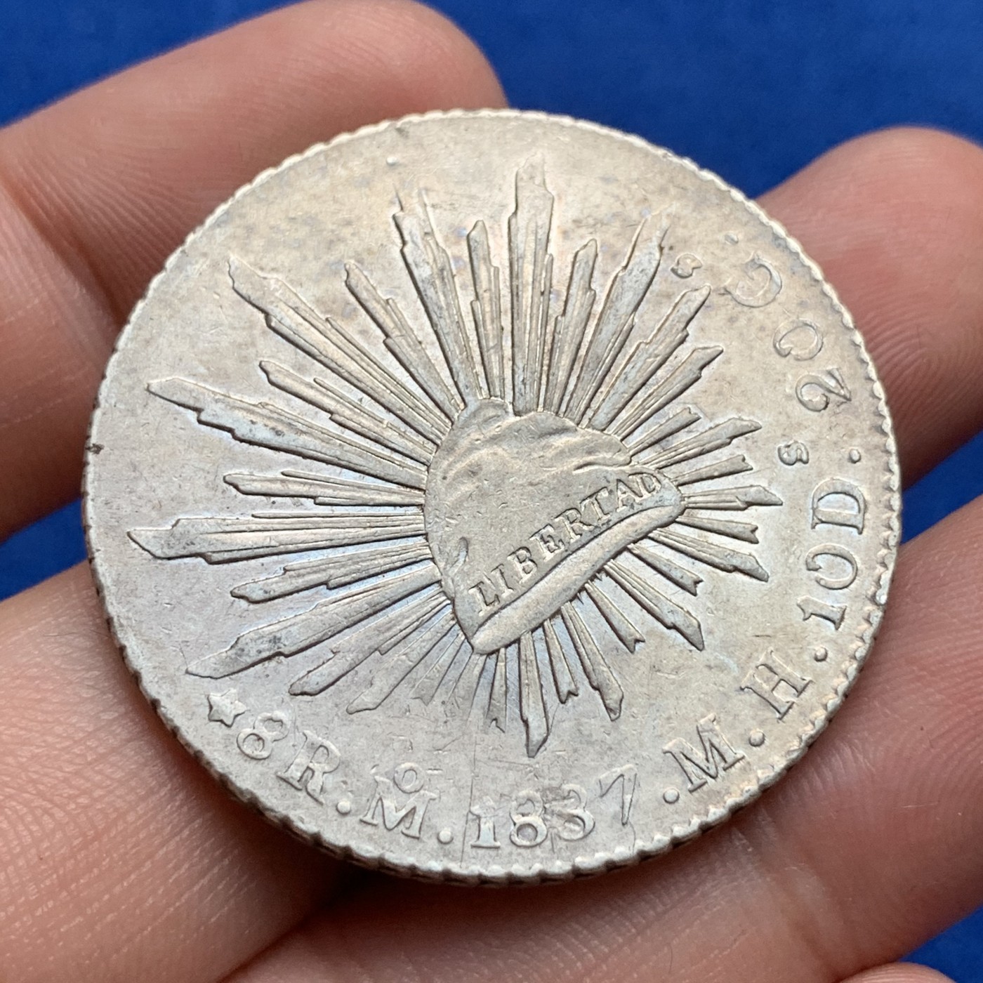 《竞宝斋》第190场-周日，周一 2场 (全场包邮) 墨西哥1887年花边鹰洋8R大银币 无明显磕碰