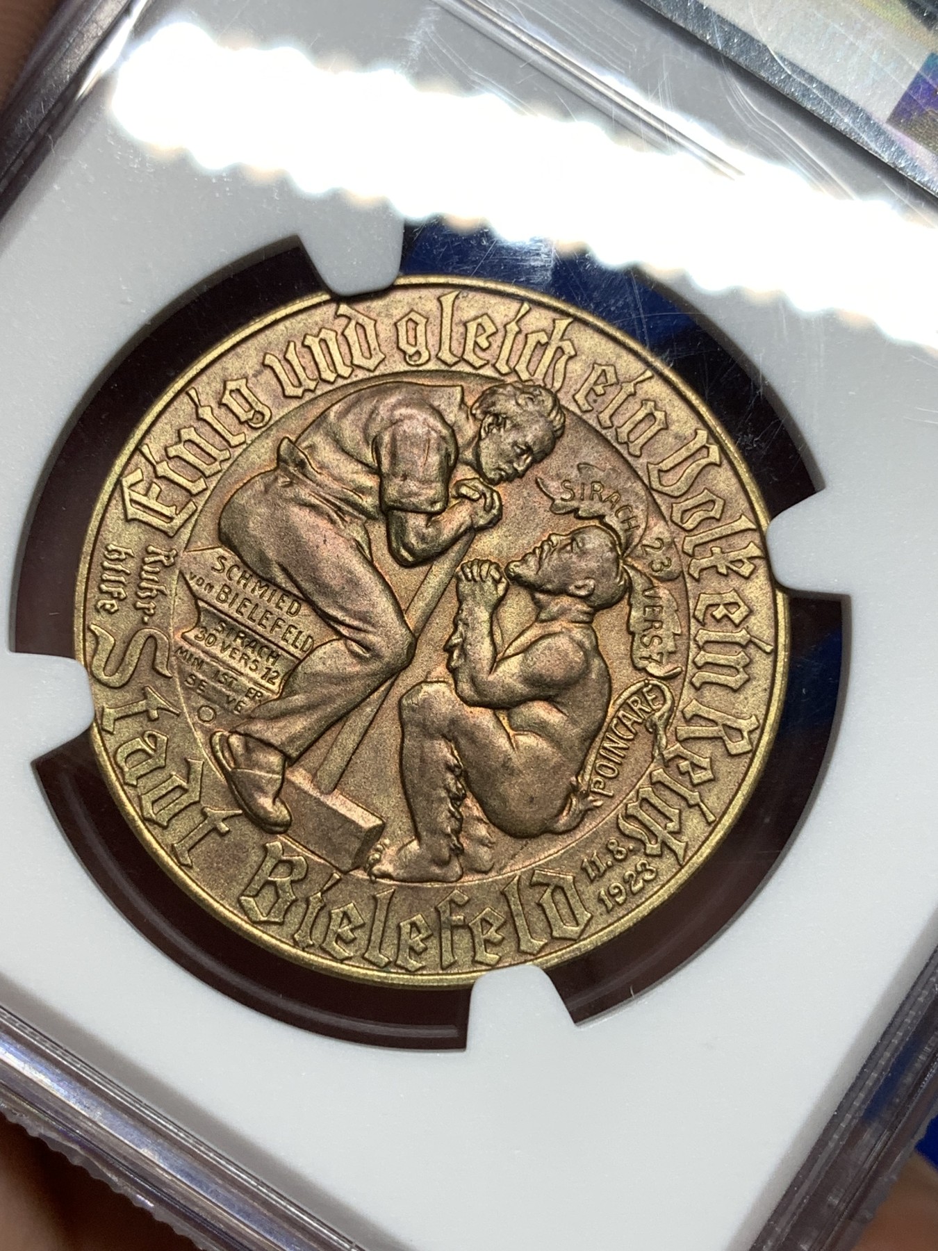 《竞宝斋》第190场-周日，周一 2场 (全场包邮) NGC-MS63   德国1923德紧彼勒菲尔德 1金马克  镀金铜币